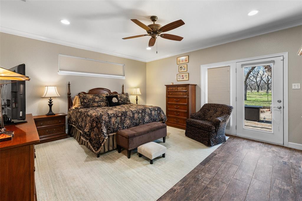 Granbury, Texas, 76049, United States, 4 Bedrooms Bedrooms, ,3 BathroomsBathrooms,Residential,For Sale,2024431