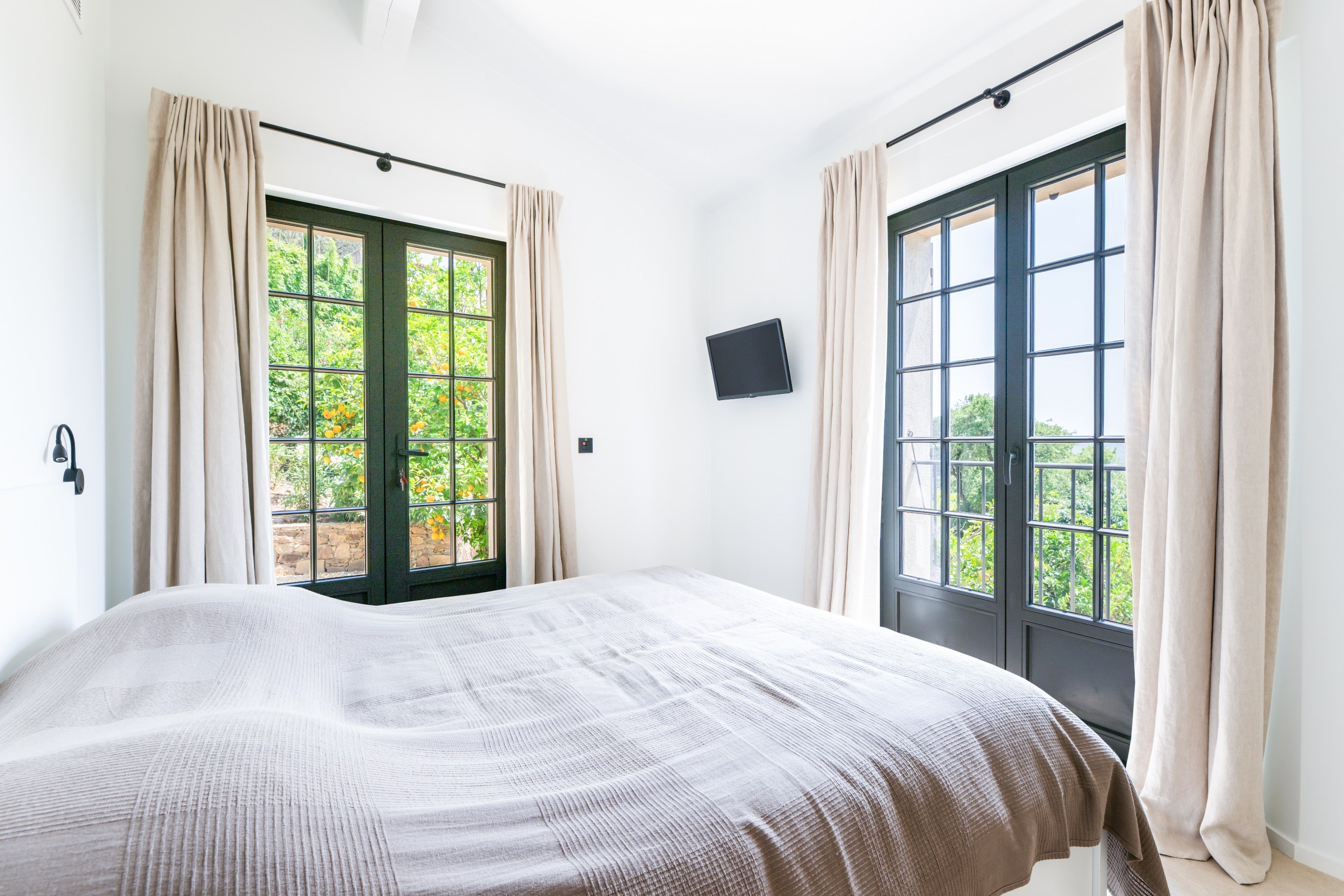  Contemporary bastide with open views and glimpse of the sea walking distance to… - 物件實景