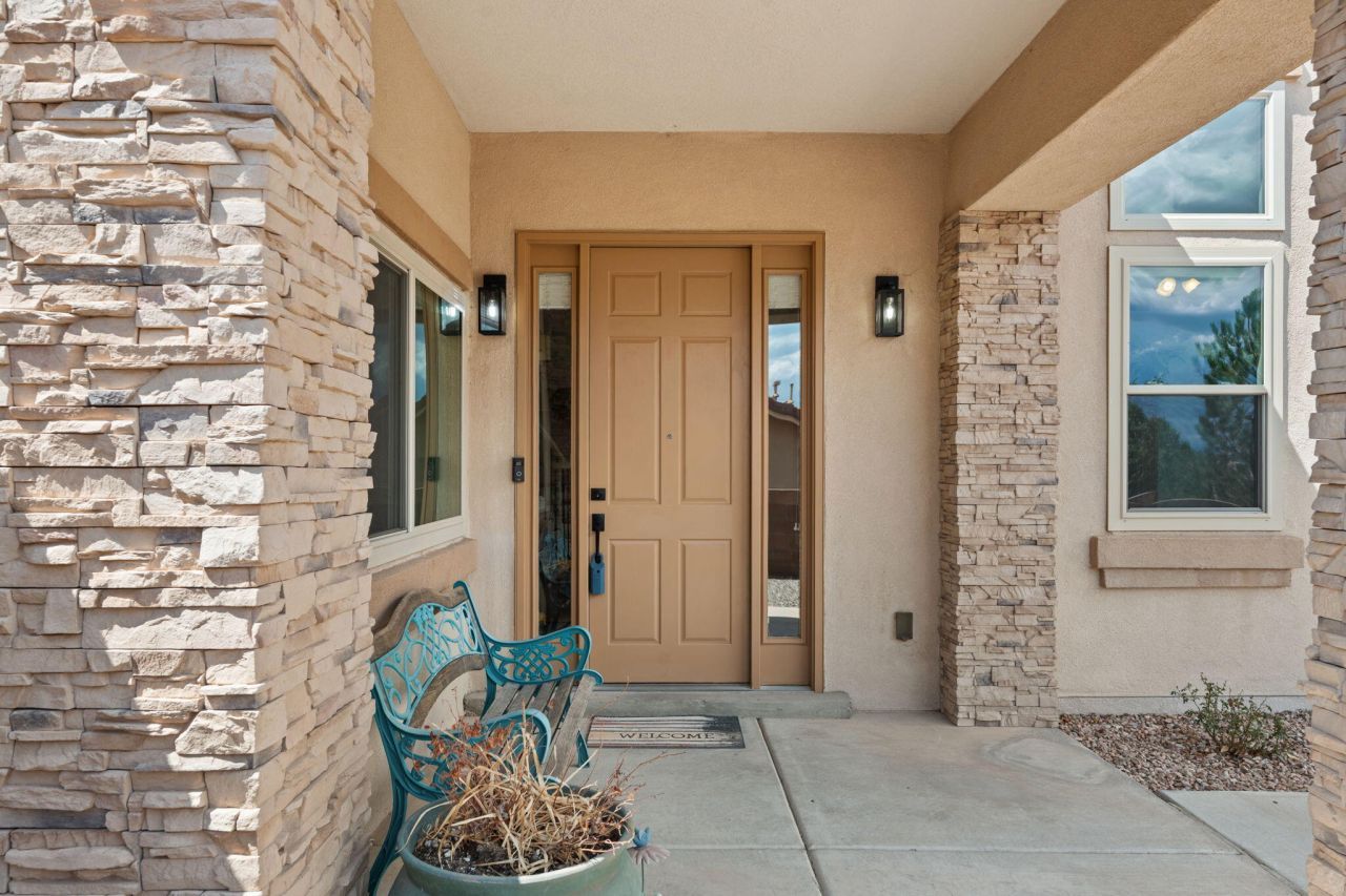 Rio Rancho, New Mexico, 87144, United States, 4 Bedrooms Bedrooms, ,3 BathroomsBathrooms,Residential,For Sale,1906947