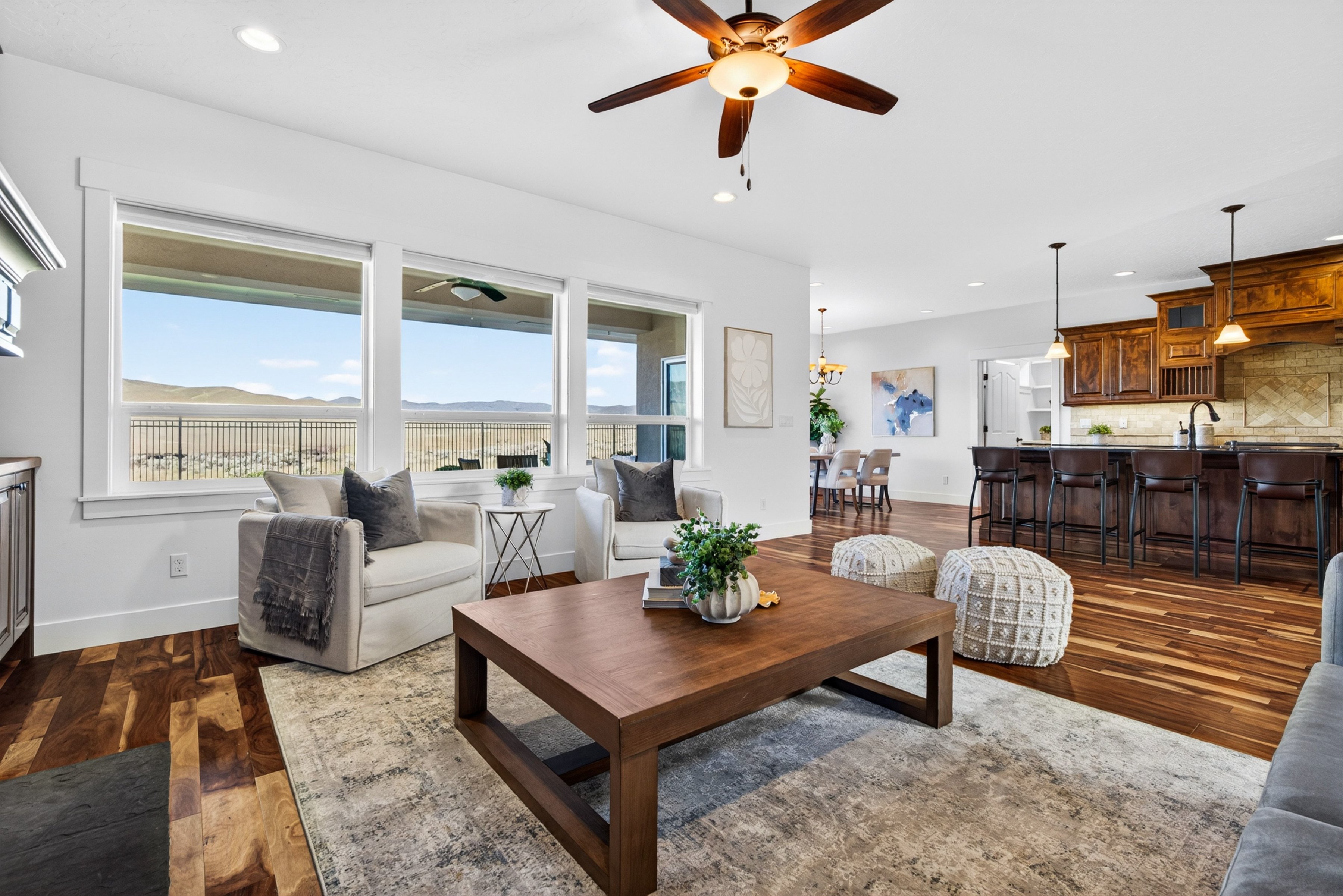  Refined Southeast Boise Living with Panoramic Vistas - 物件實景