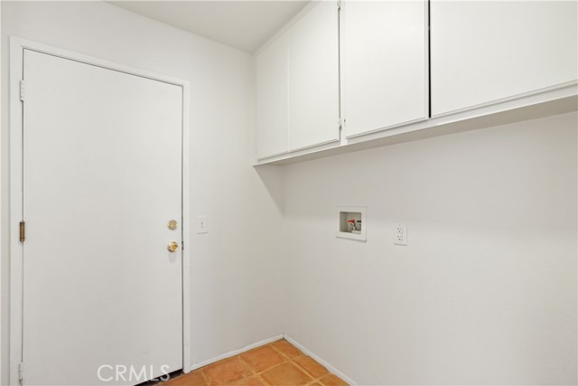 Lake Elsinore, California, 92530, United States, 4 Bedrooms Bedrooms, ,2 BathroomsBathrooms,Residential,For Sale,1977818