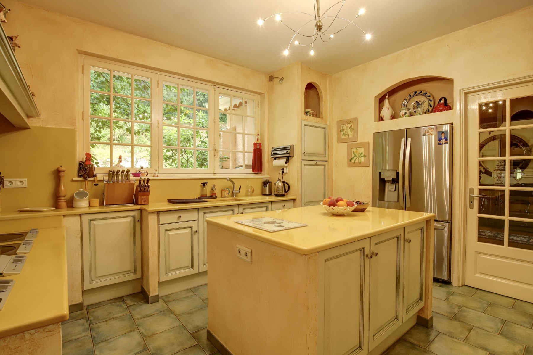  CASTRES: Magnificent family home with over 350 m² of living space - 物件實景