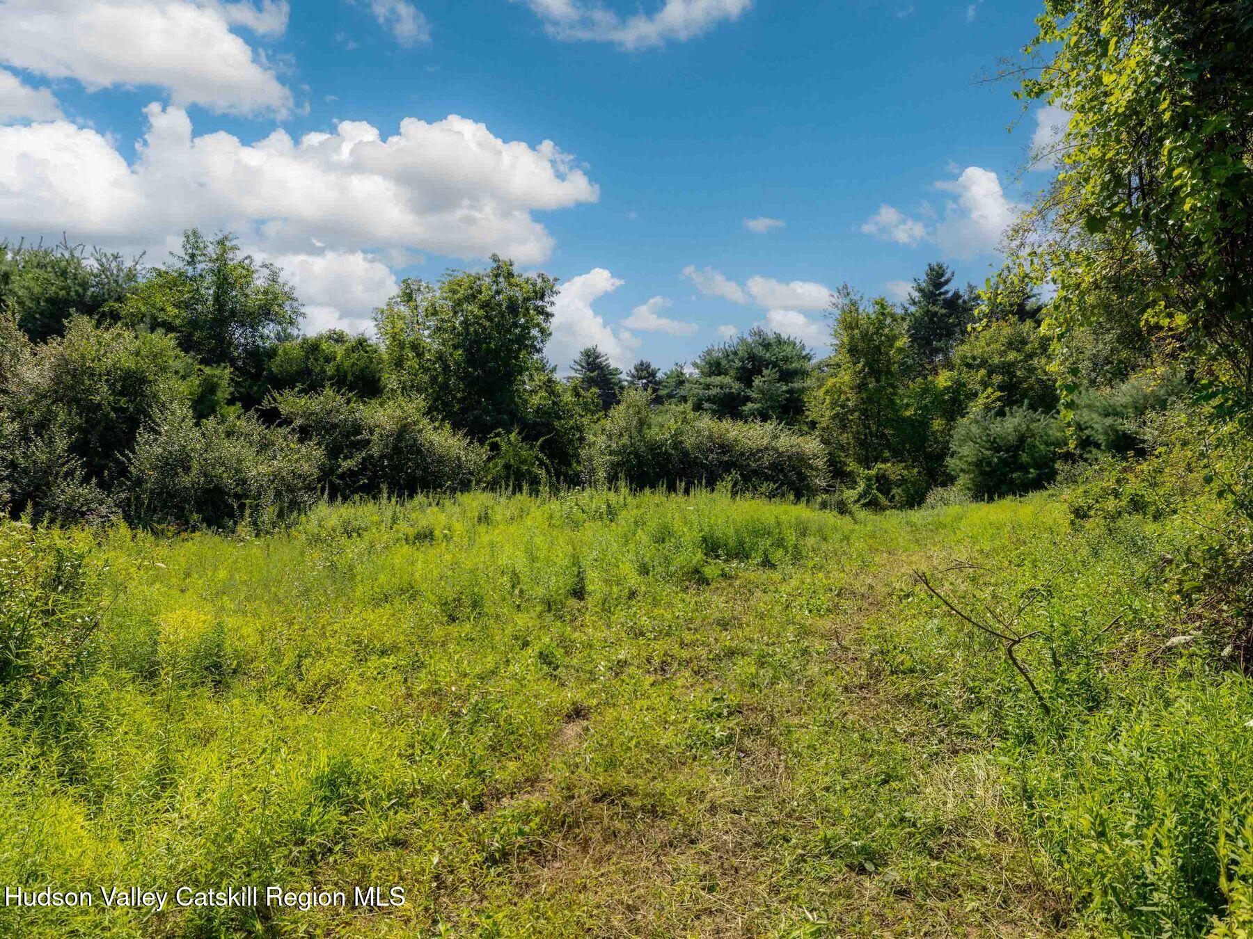 Hurley, New York, 12443, United States, ,Residential,For Sale,1940966