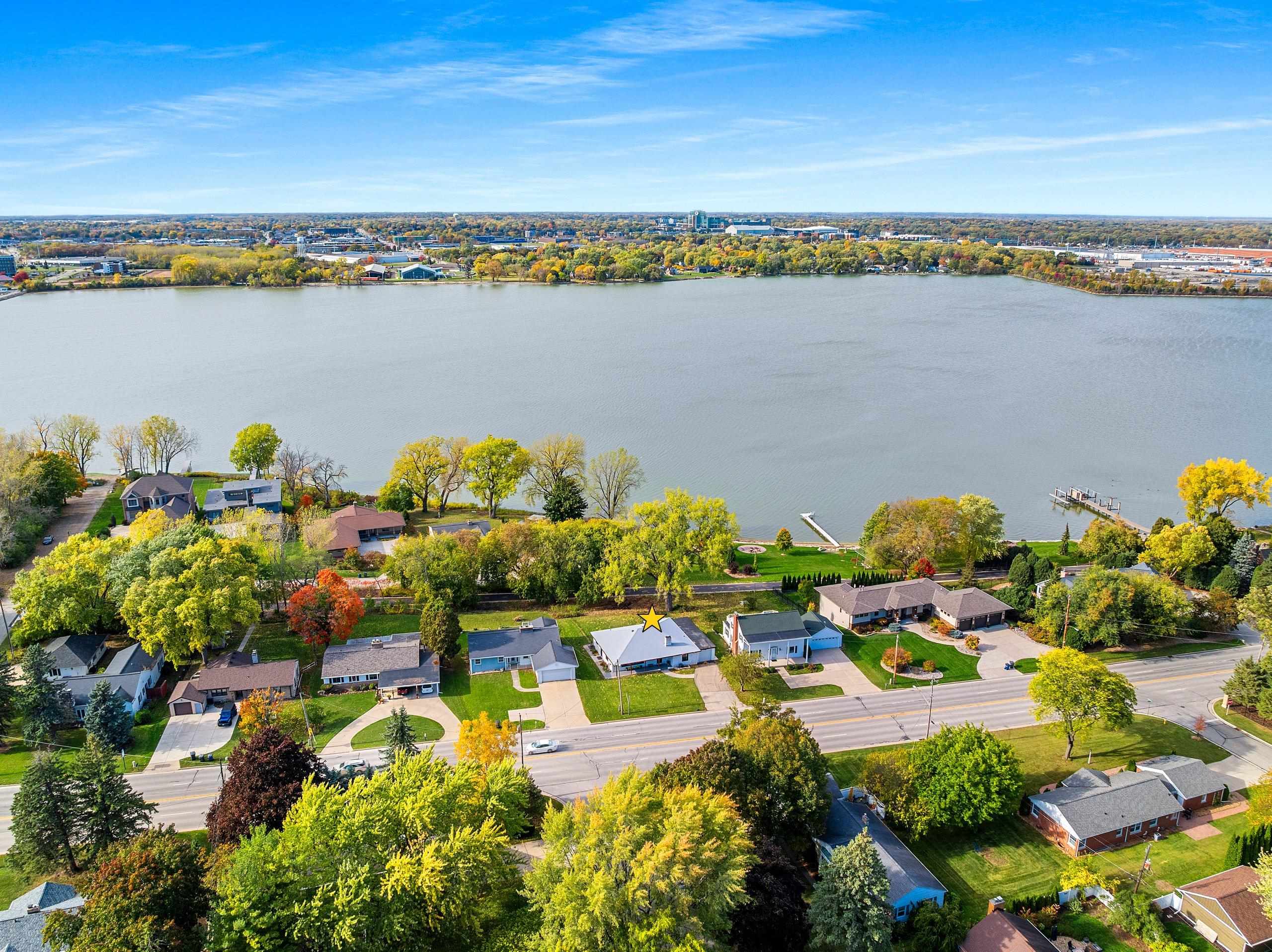 GREEN BAY, Wisconsin, 54301, United States, 3 Bedrooms Bedrooms, ,3 BathroomsBathrooms,Residential,For Sale,1969086