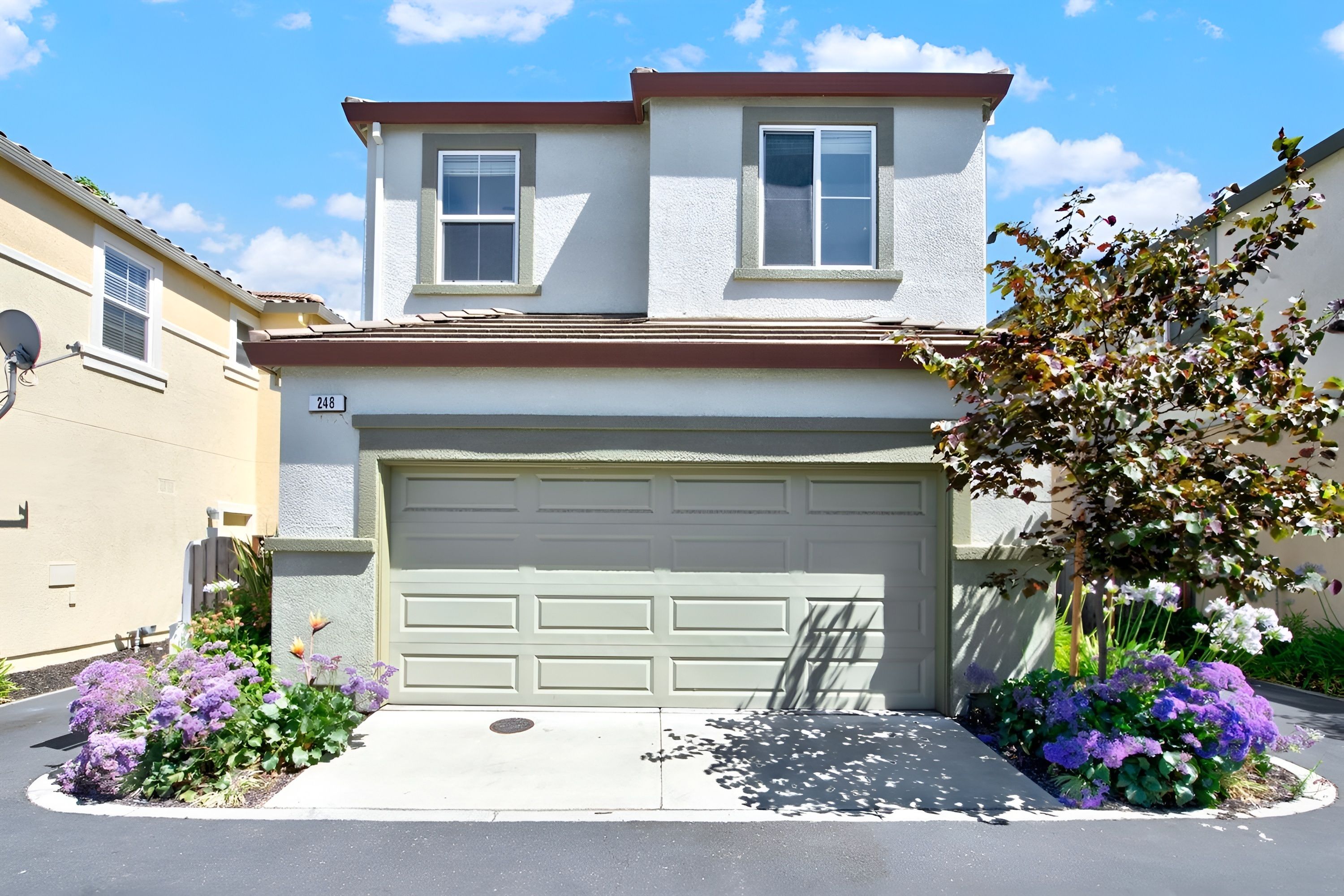  Low-Rate VA Assumable Loan Available with This Turnkey Home - 物件實景