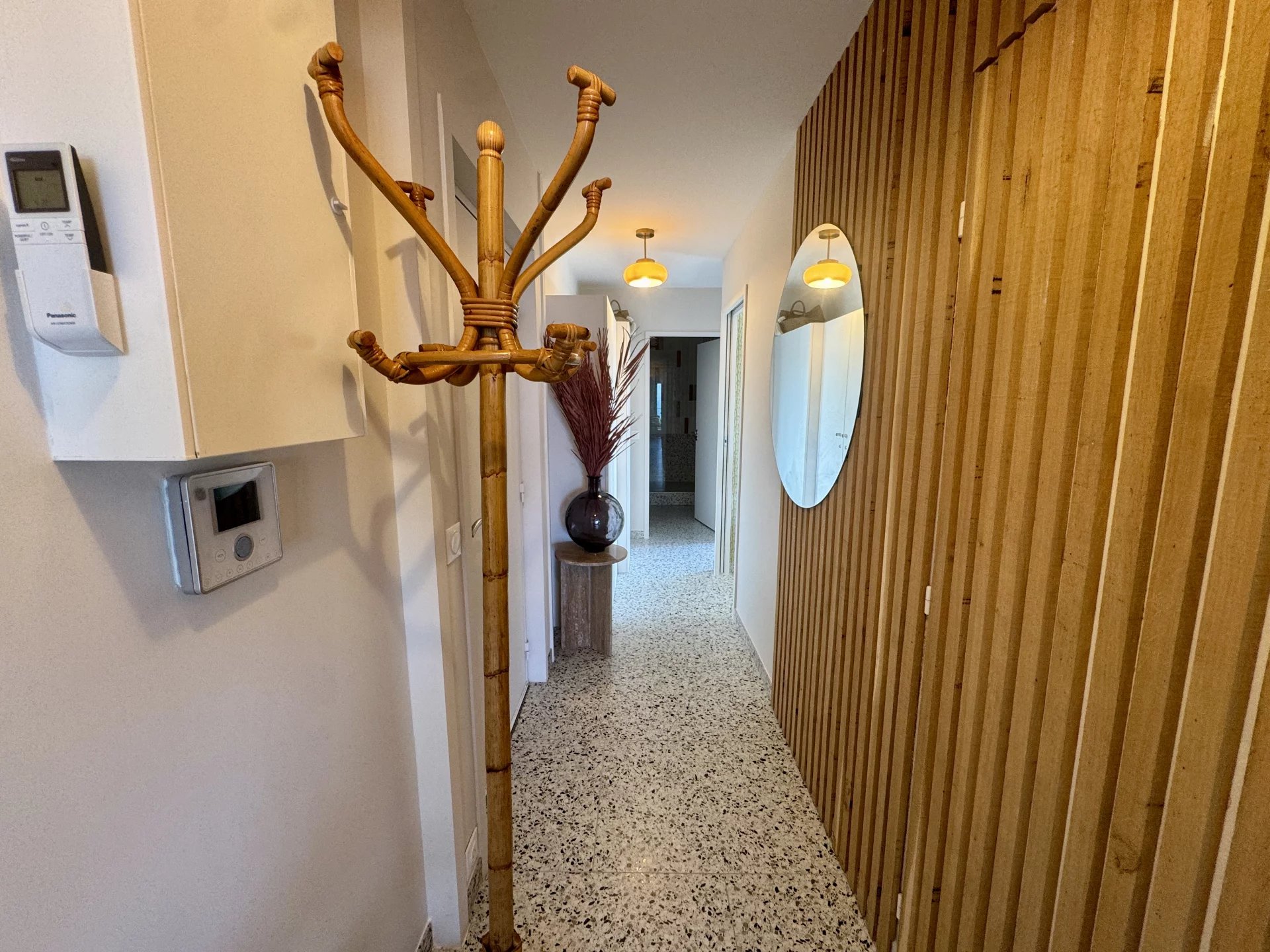Arcachon, New Aquitaine, 33120, FR, 2 Bedrooms Bedrooms, ,2 BathroomsBathrooms,Residential,For Sale,1924890