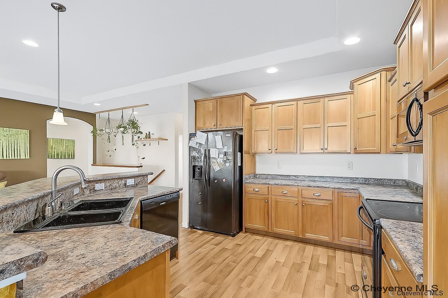 Cheyenne, Wyoming, 82009, United States, 5 Bedrooms Bedrooms, ,3 BathroomsBathrooms,Residential,For Sale,1885793