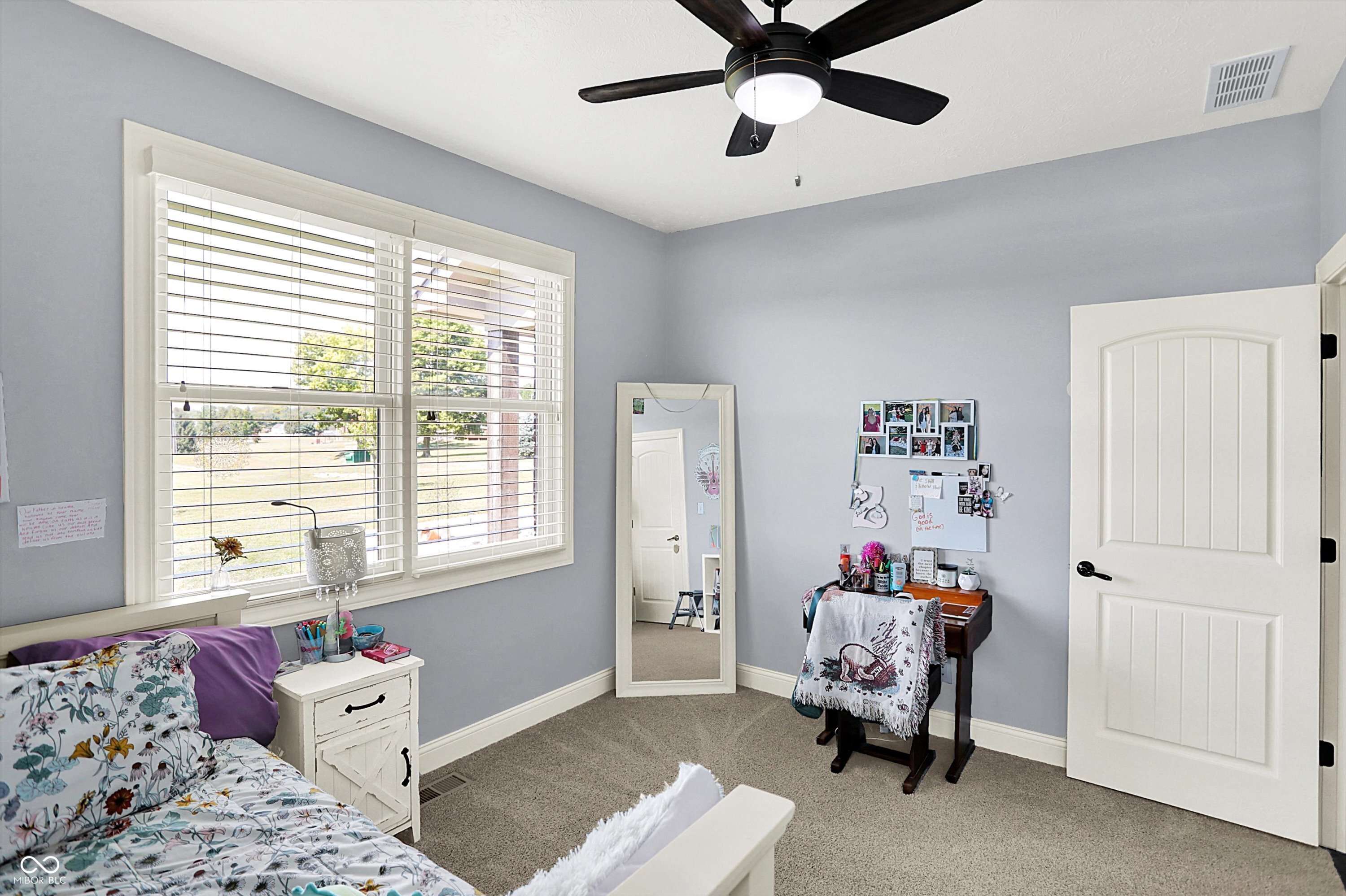 Greenwood, Indiana, 46143, United States, 4 Bedrooms Bedrooms, ,3 BathroomsBathrooms,Residential,For Sale,1974469