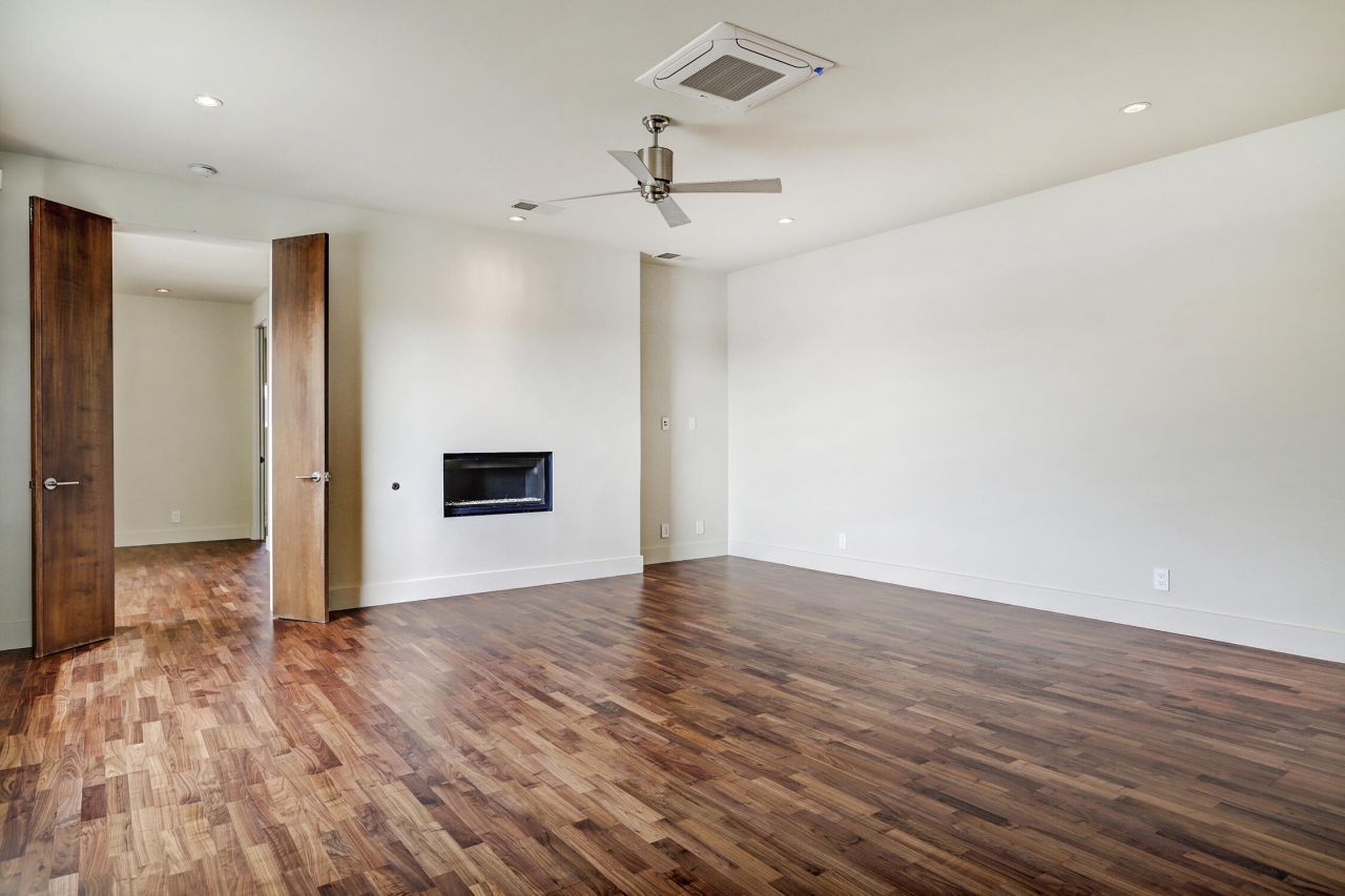 Albuquerque, New Mexico, 87104, United States, 4 Bedrooms Bedrooms, ,4 BathroomsBathrooms,Residential,For Sale,1940748