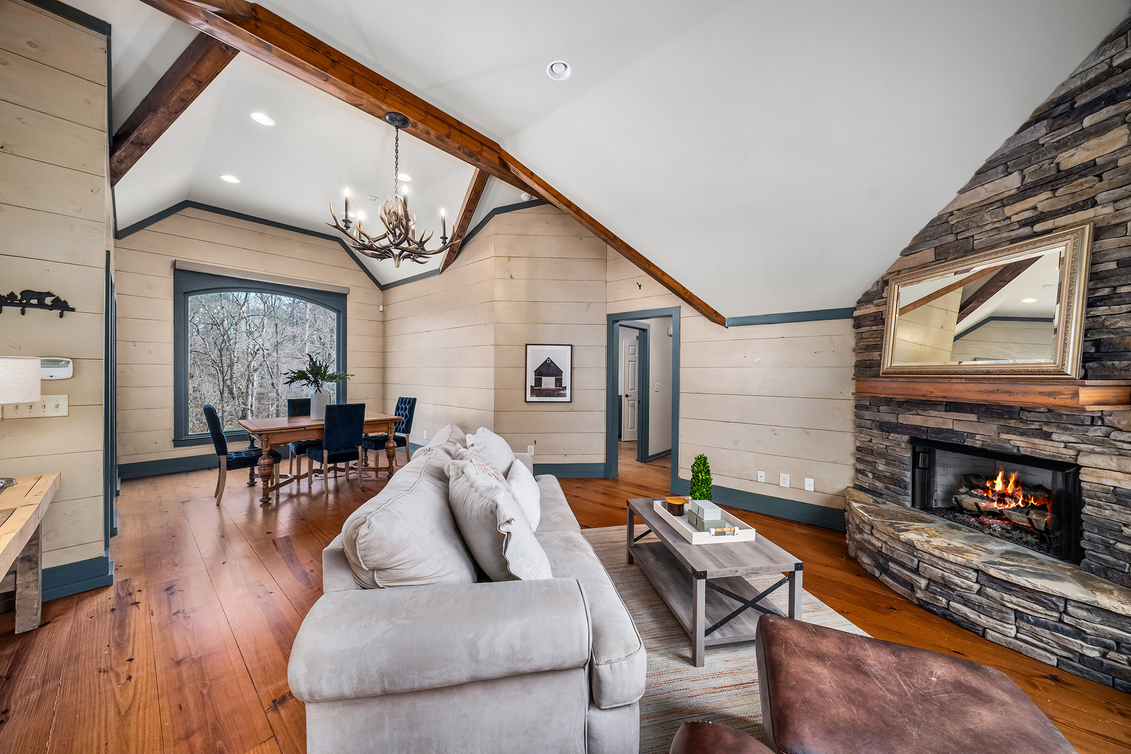  Opportunity to Own a Truly Exceptional Equestrian Farm Estate - 物件實景