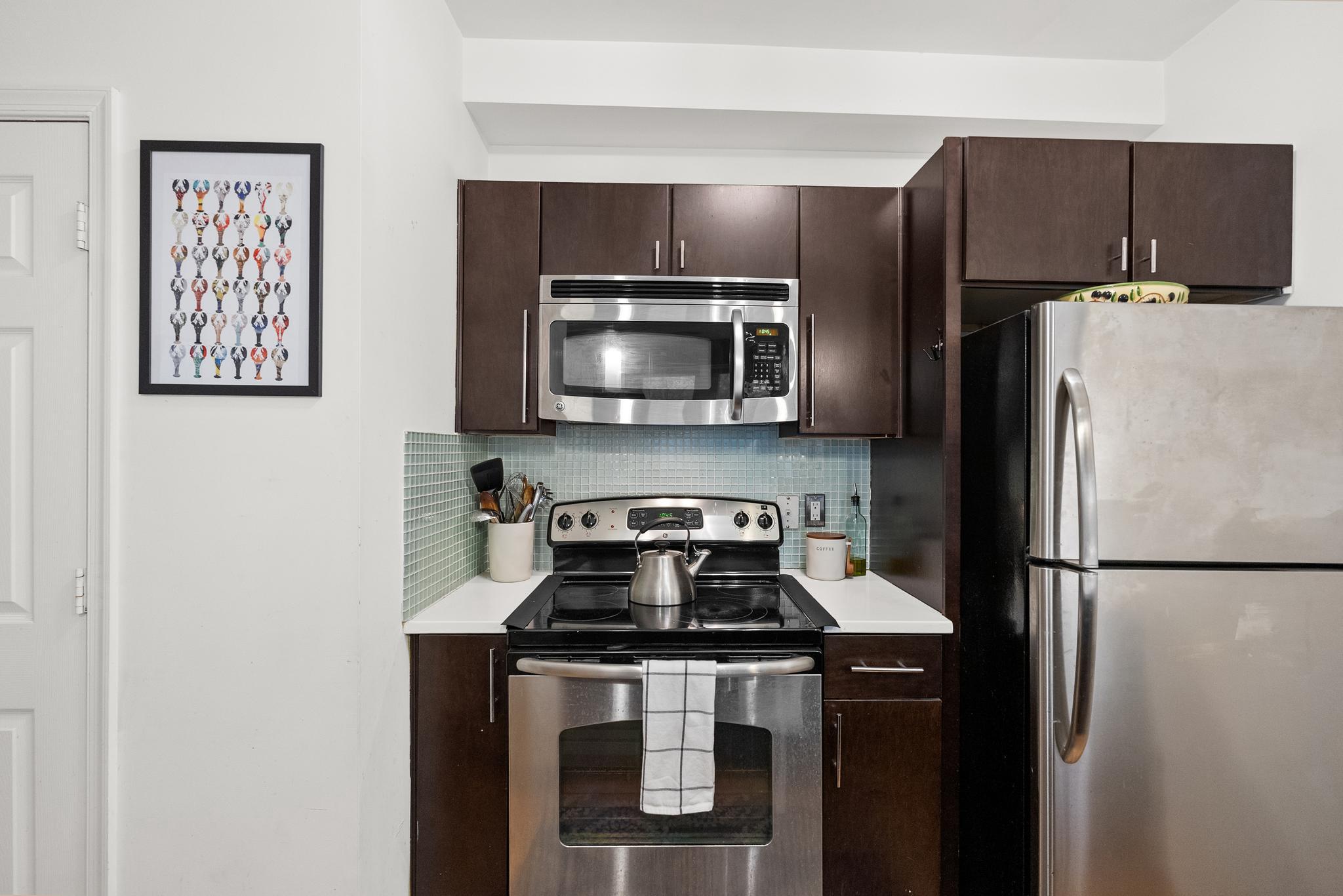  329 Rhode Island Avenue NE, Washington, DC, 20002 - 物件實景