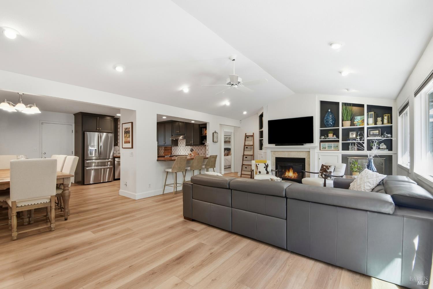 Santa Rosa, California, 95409, United States, 4 Bedrooms Bedrooms, ,3 BathroomsBathrooms,Residential,For Sale,1996103