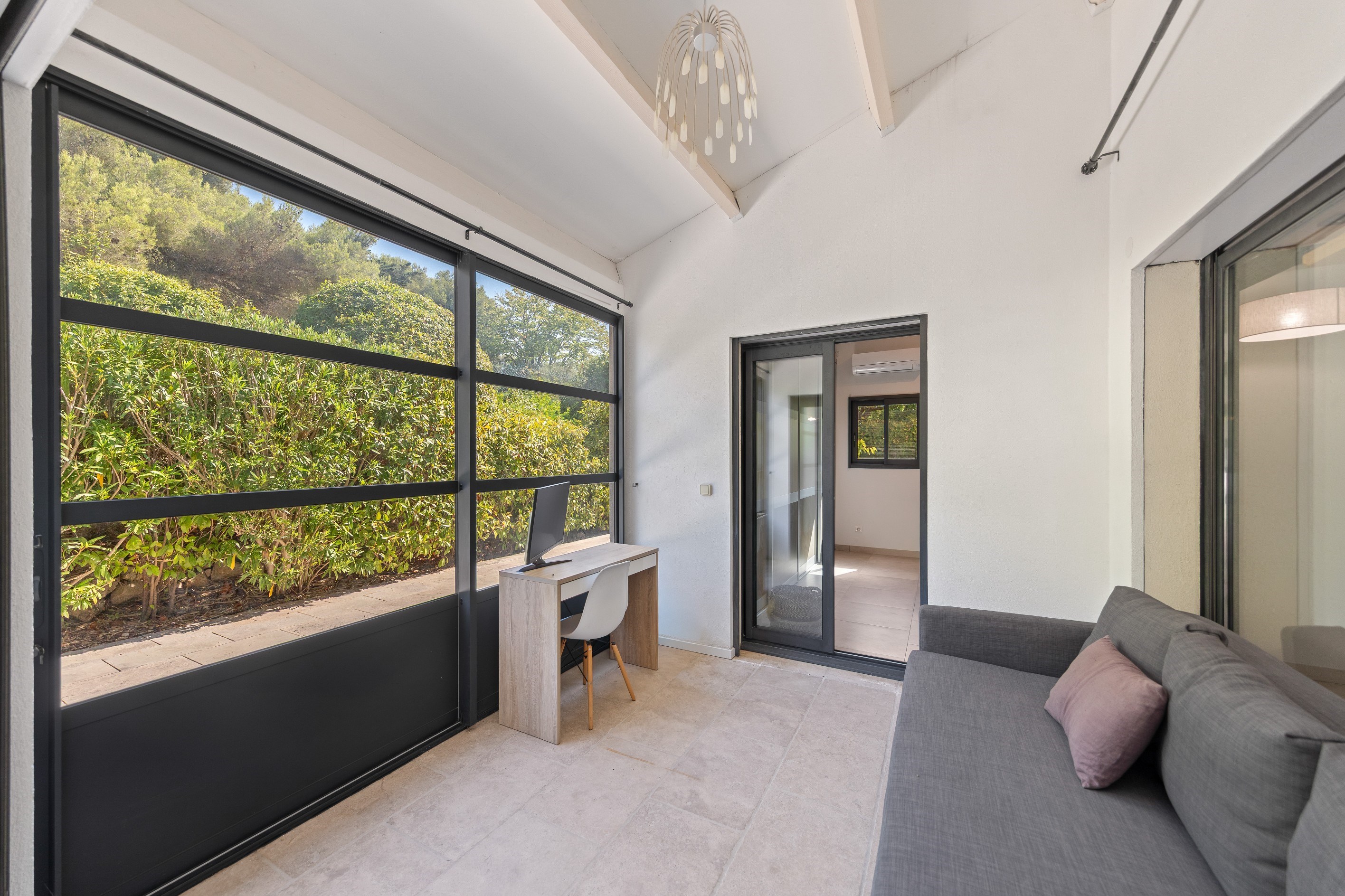  Sanary-sur-Mer, Beaucours – Villa with Swimming Pool and Sea Glimpse, Beach Wit… - 物件實景