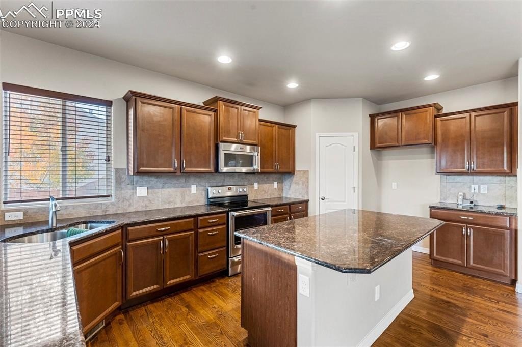 10626 Mt Emerald Drive, Peyton, Colorado, 80831, United States, 5 Bedrooms Bedrooms, ,4 BathroomsBathrooms,Residential,For Sale,10626 Mt Emerald Drive,1656406