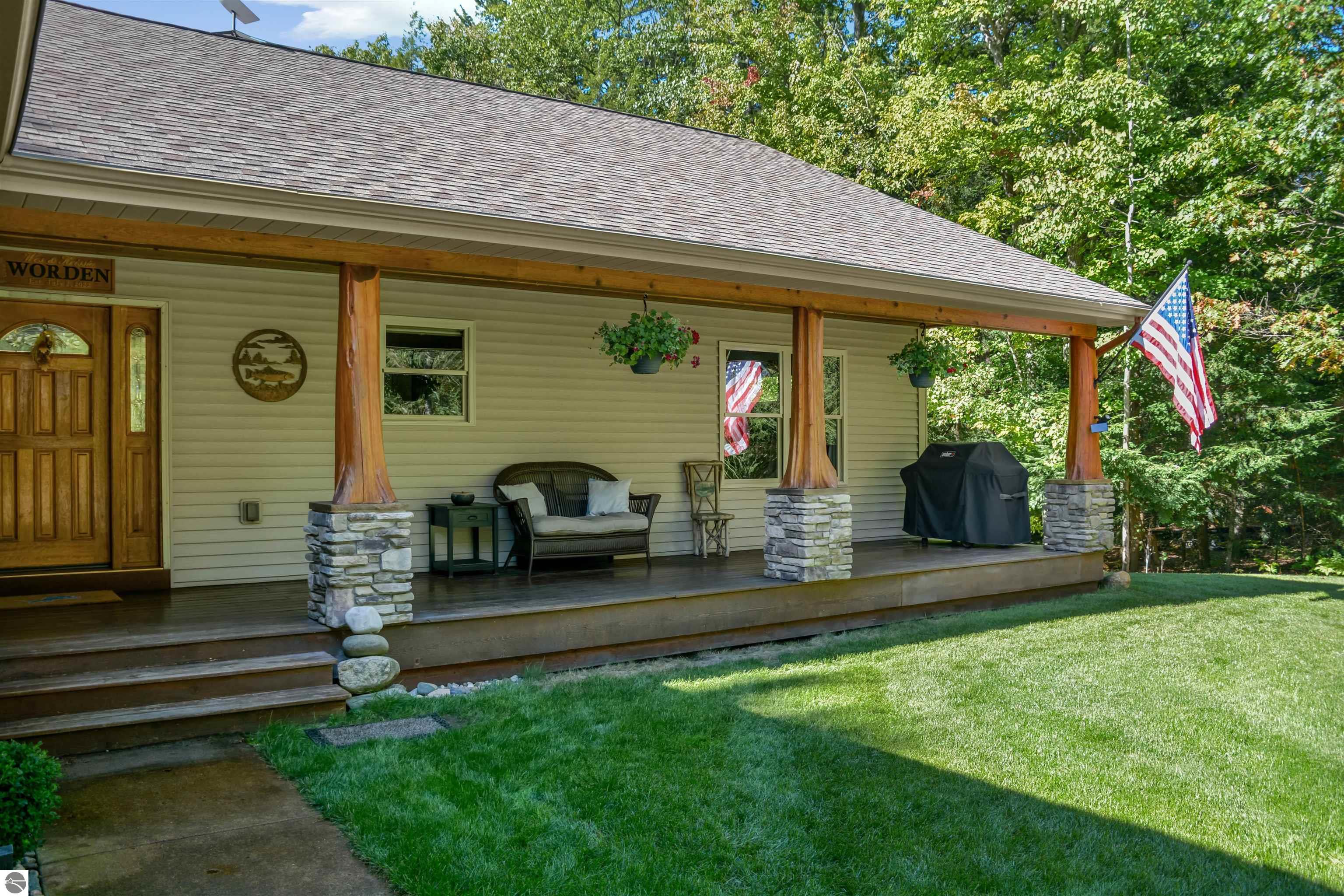 Traverse City, Michigan, 49685, United States, 5 Bedrooms Bedrooms, ,2 BathroomsBathrooms,Residential,For Sale,1960952