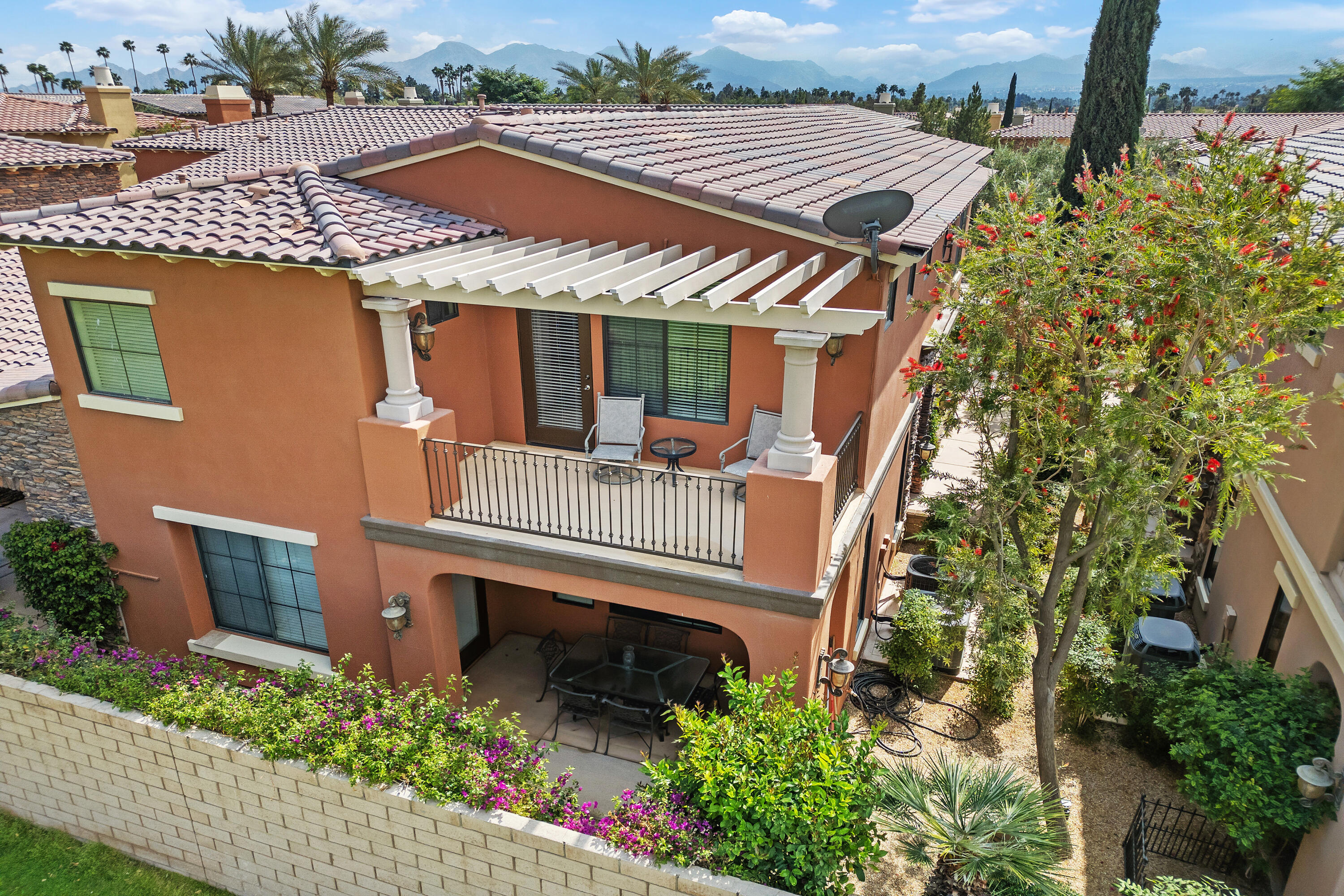 Palm Desert, California, 92260, United States, 2 Bedrooms Bedrooms, ,3 BathroomsBathrooms,Residential,For Sale,1744542