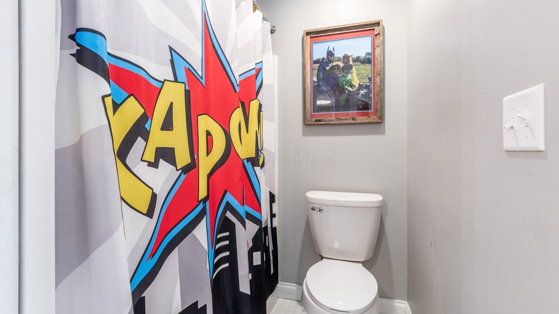 Hebron, Ohio, 43025, United States, 5 Bedrooms Bedrooms, ,5 BathroomsBathrooms,Residential,For Sale,1988631