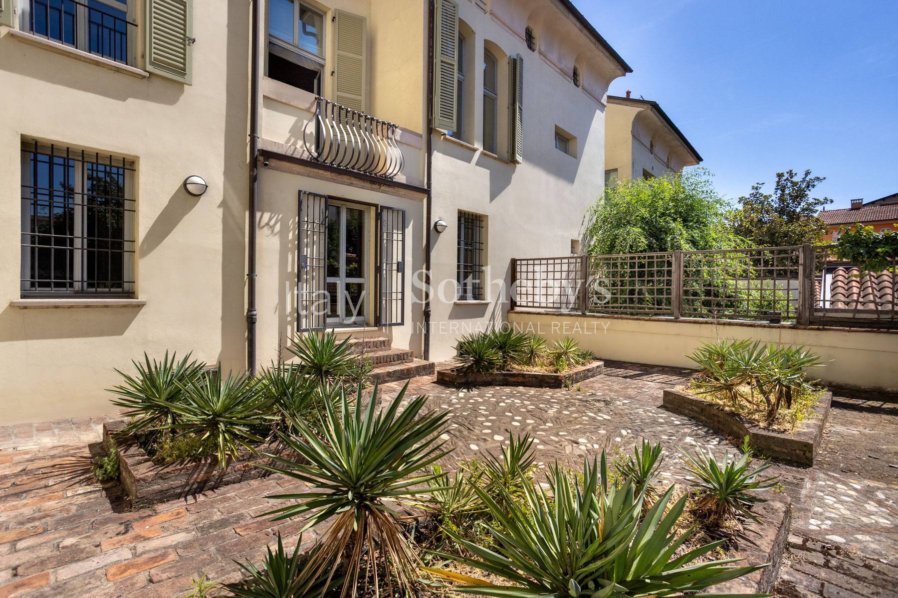  Elegant Historic Villa with Private Park and Rooftop Garden - 物件實景
