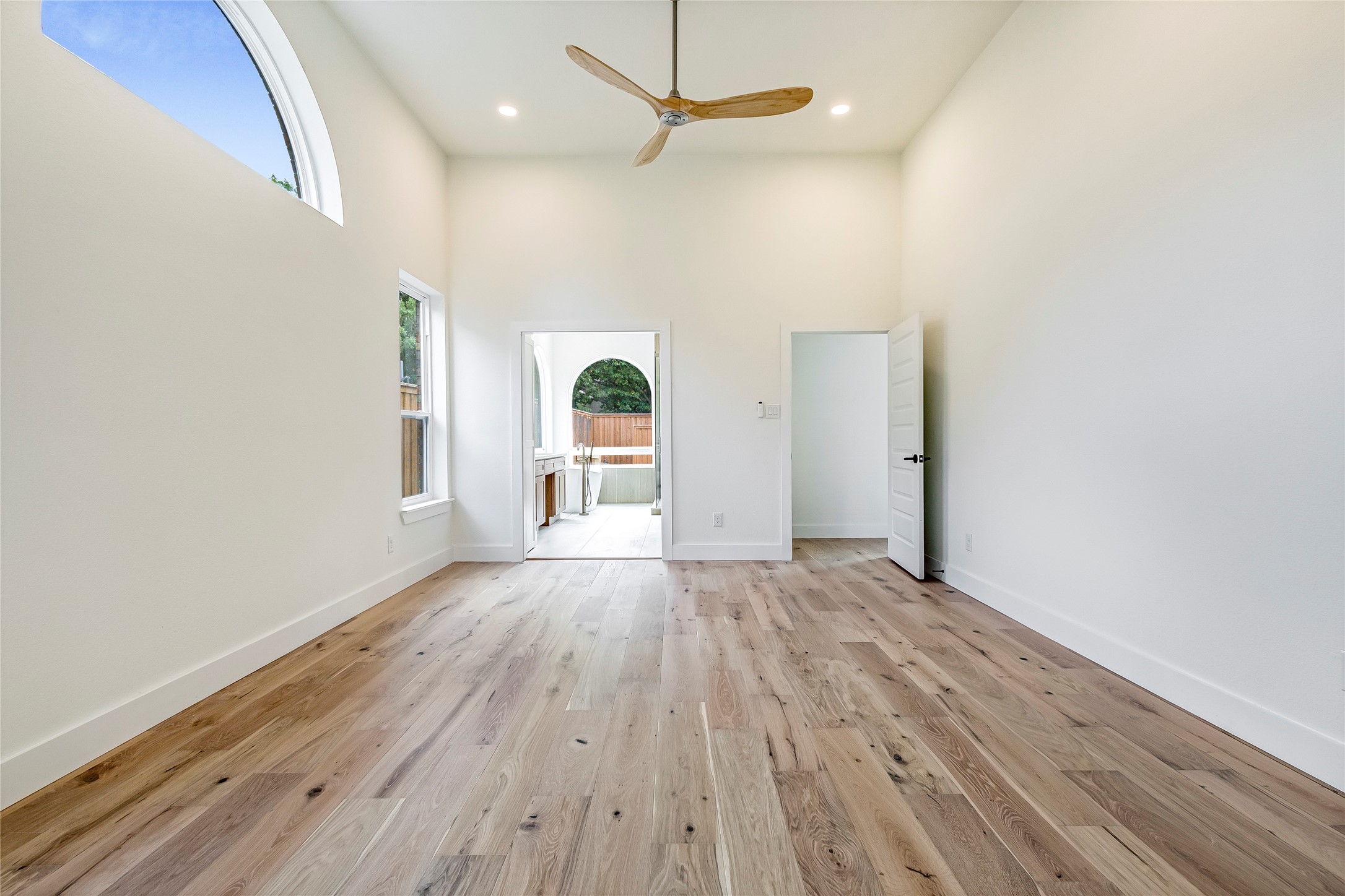 Plano, Texas, 75024, United States, 5 Bedrooms Bedrooms, ,4 BathroomsBathrooms,Residential,For Sale,1933059
