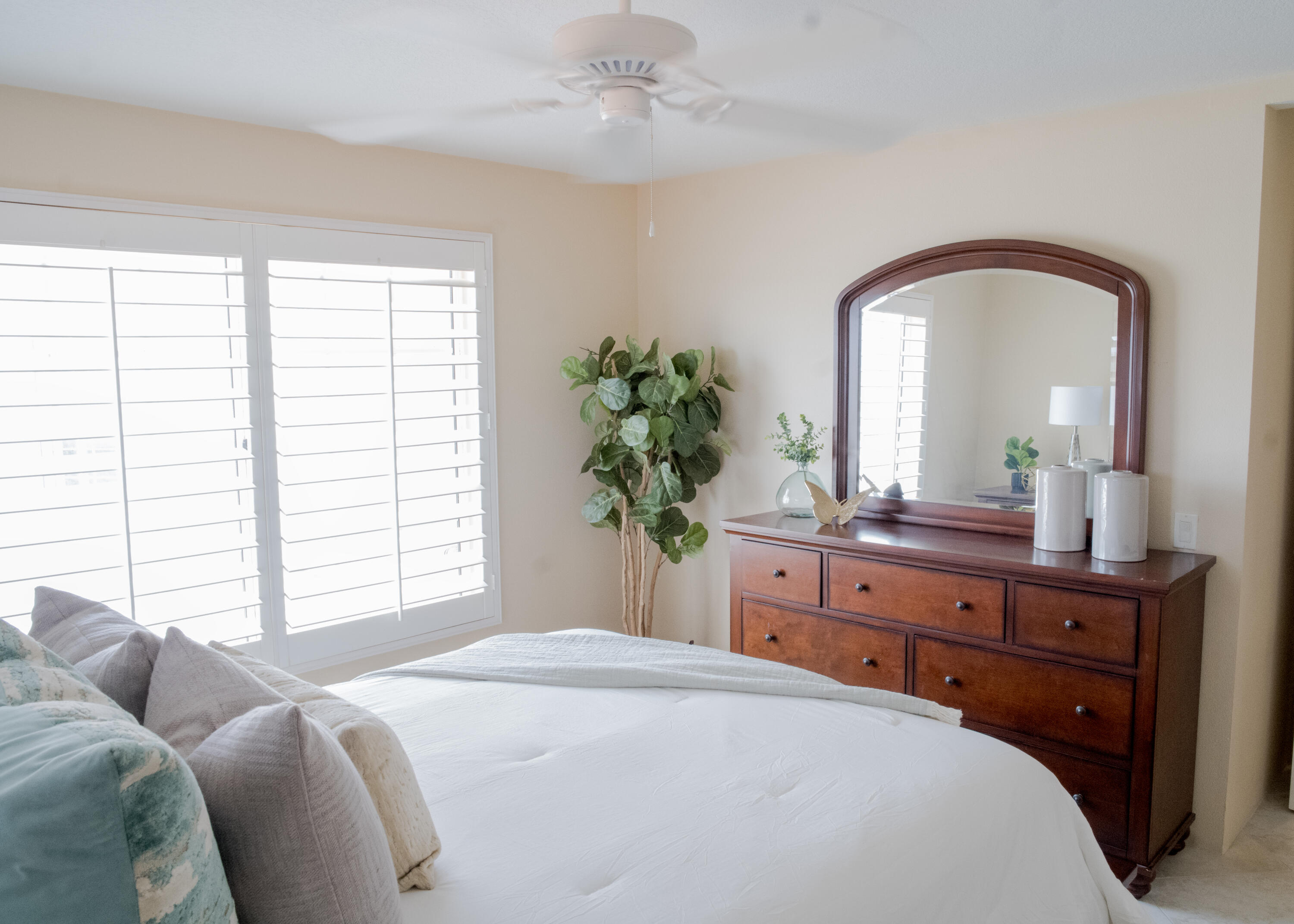 Palm Desert, California, 92211, United States, 3 Bedrooms Bedrooms, ,3 BathroomsBathrooms,Residential,For Sale,1761908