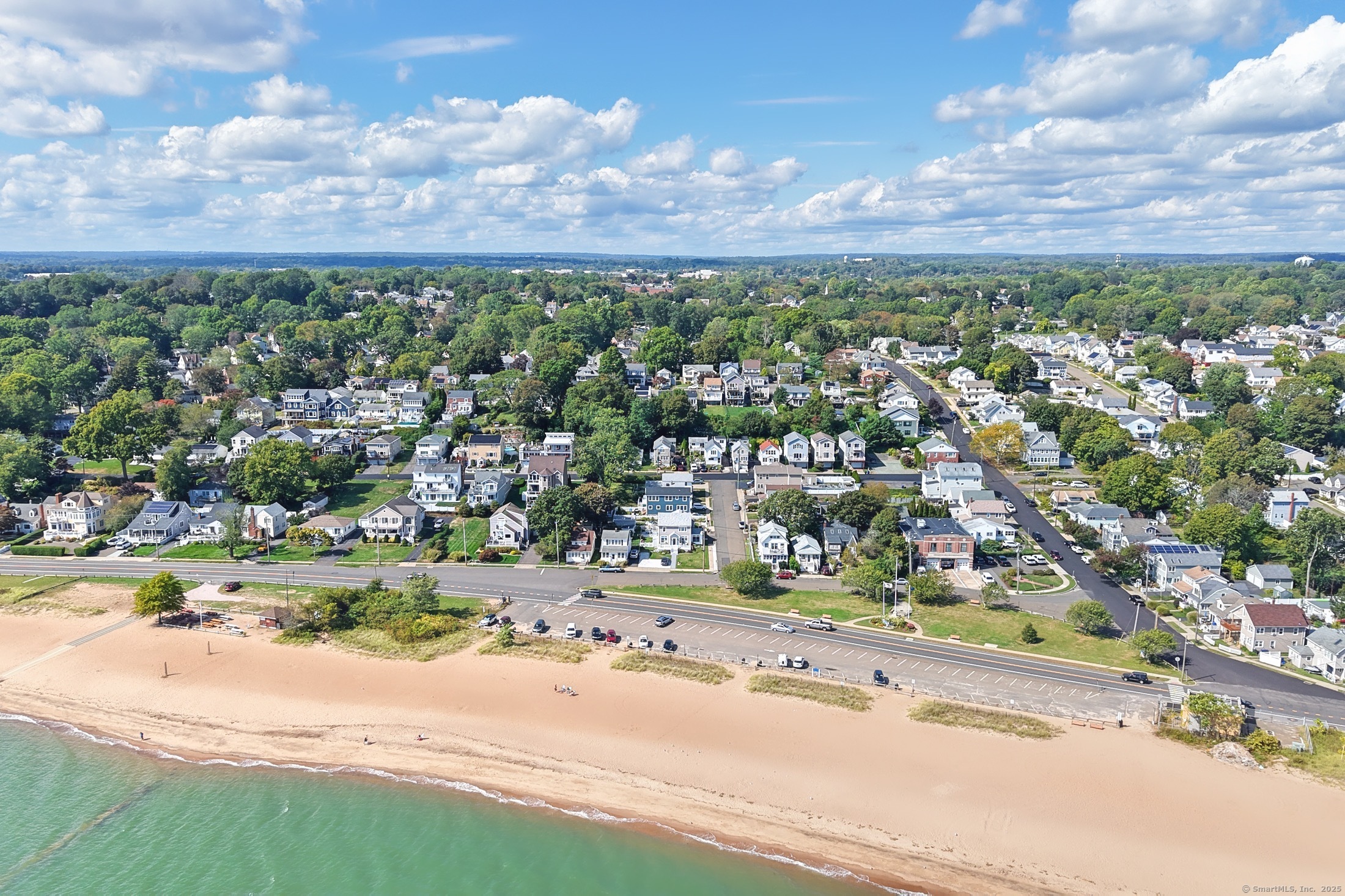 West Haven, Connecticut, 06516, United States, 3 Bedrooms Bedrooms, ,3 BathroomsBathrooms,Residential,For Sale,1958925