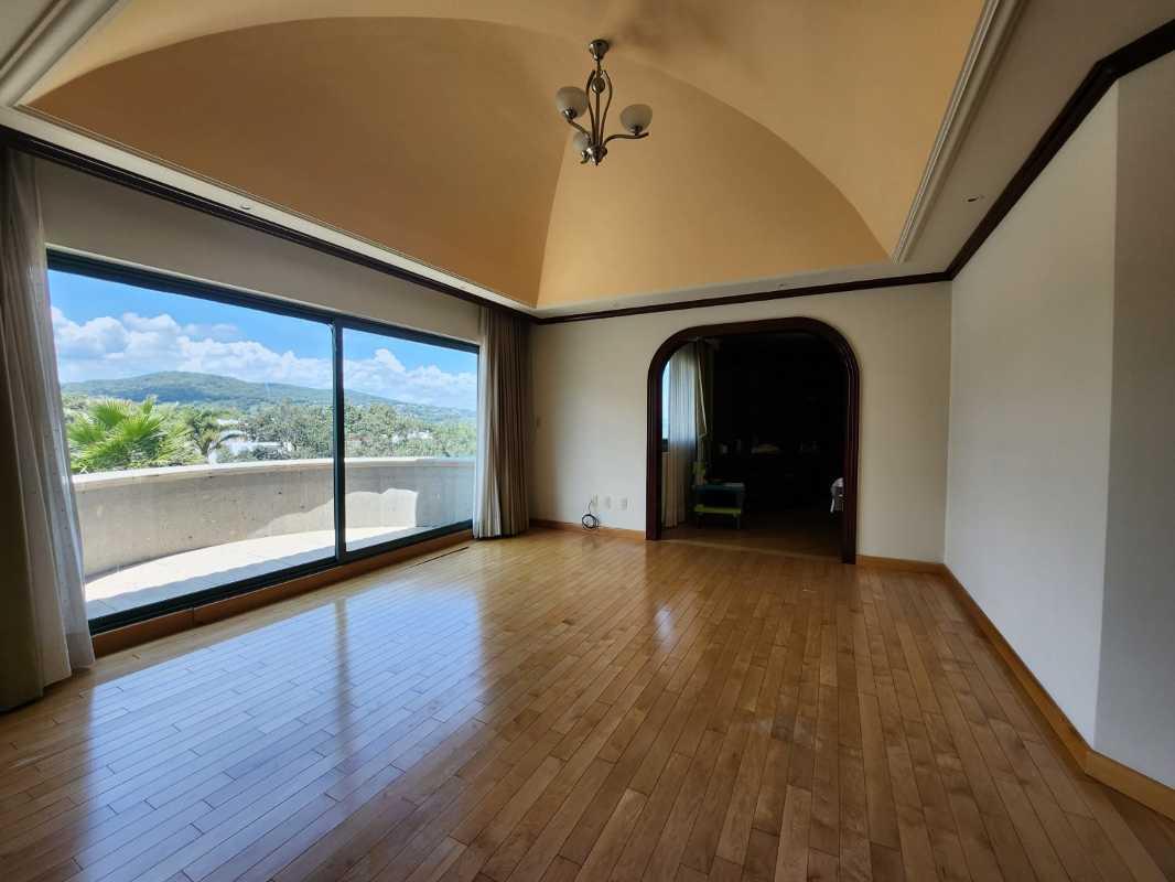 Monta?a, Atizapán de Zaragoza, Estado de México, 52936, Mexico, 4 Bedrooms Bedrooms, ,4 BathroomsBathrooms,Residential,For Sale,Monta?a,1623075