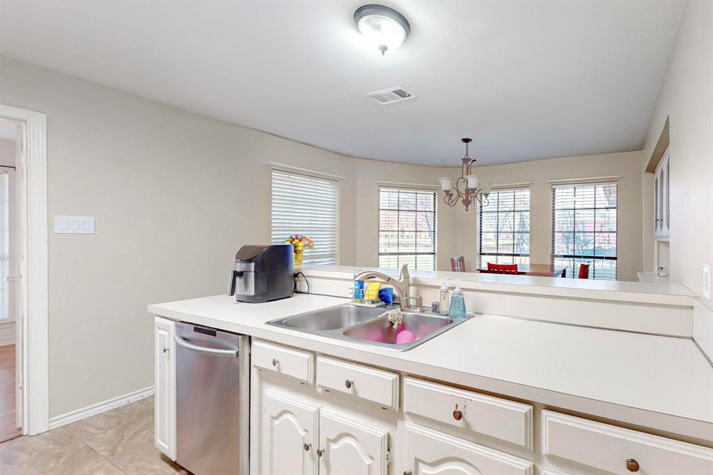 Forney, Texas, 75126, United States, 4 Bedrooms Bedrooms, ,2 BathroomsBathrooms,Residential,For Sale,1976991