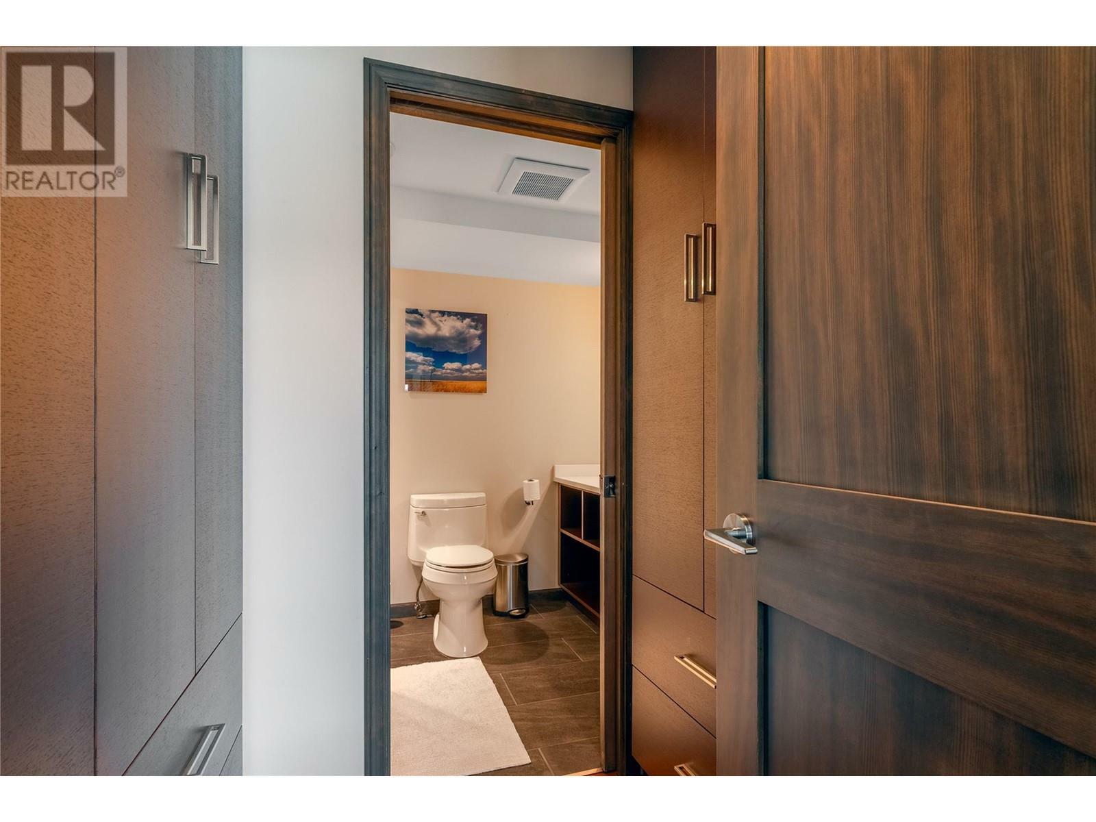 ANGLEMONT, British Columbia, V0E 1M8, CA, 5 Bedrooms Bedrooms, ,4 BathroomsBathrooms,Residential,For Sale,1838745