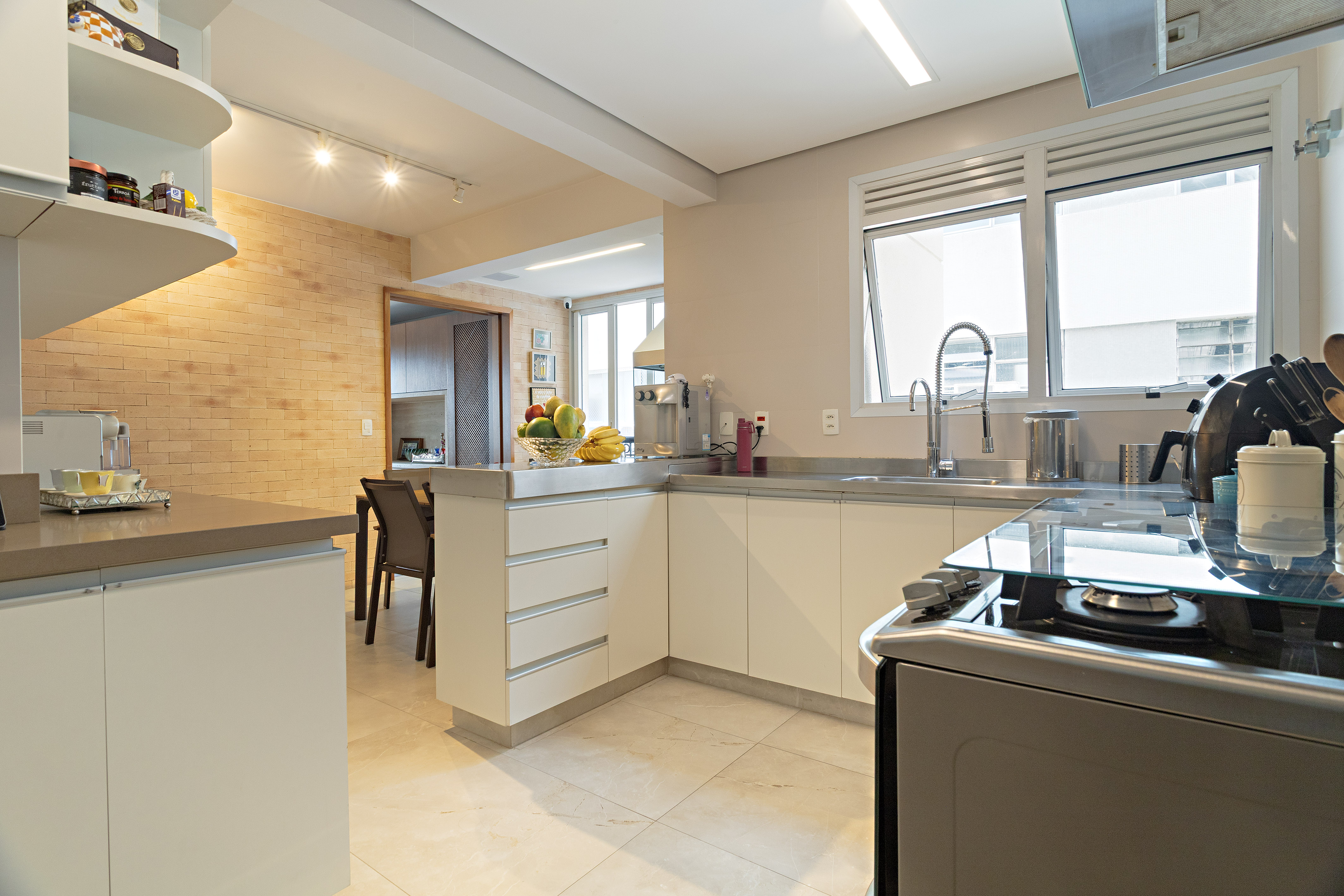  Apartment with gourmet terrace in a sought-after condominium in Jardim América - 物件實景