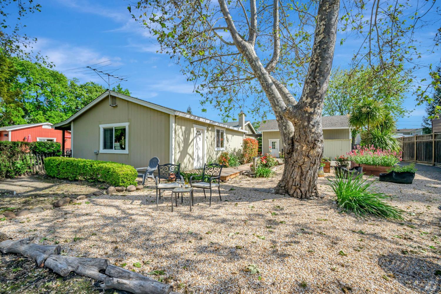 Santa Rosa, California, 95403, United States, 4 Bedrooms Bedrooms, ,4 BathroomsBathrooms,Residential,For Sale,1793567
