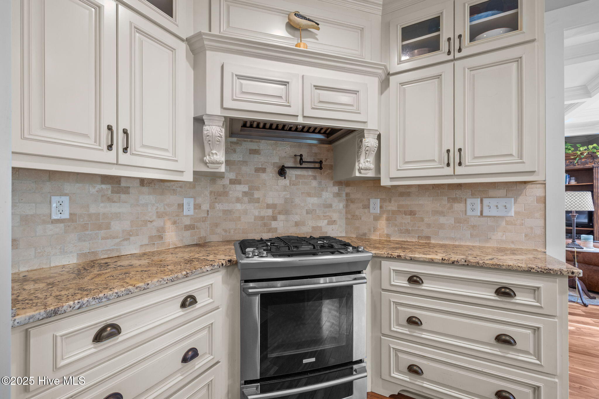 Morehead City, North Carolina, 28557, United States, 5 Bedrooms Bedrooms, ,4 BathroomsBathrooms,Residential,For Sale,1901415