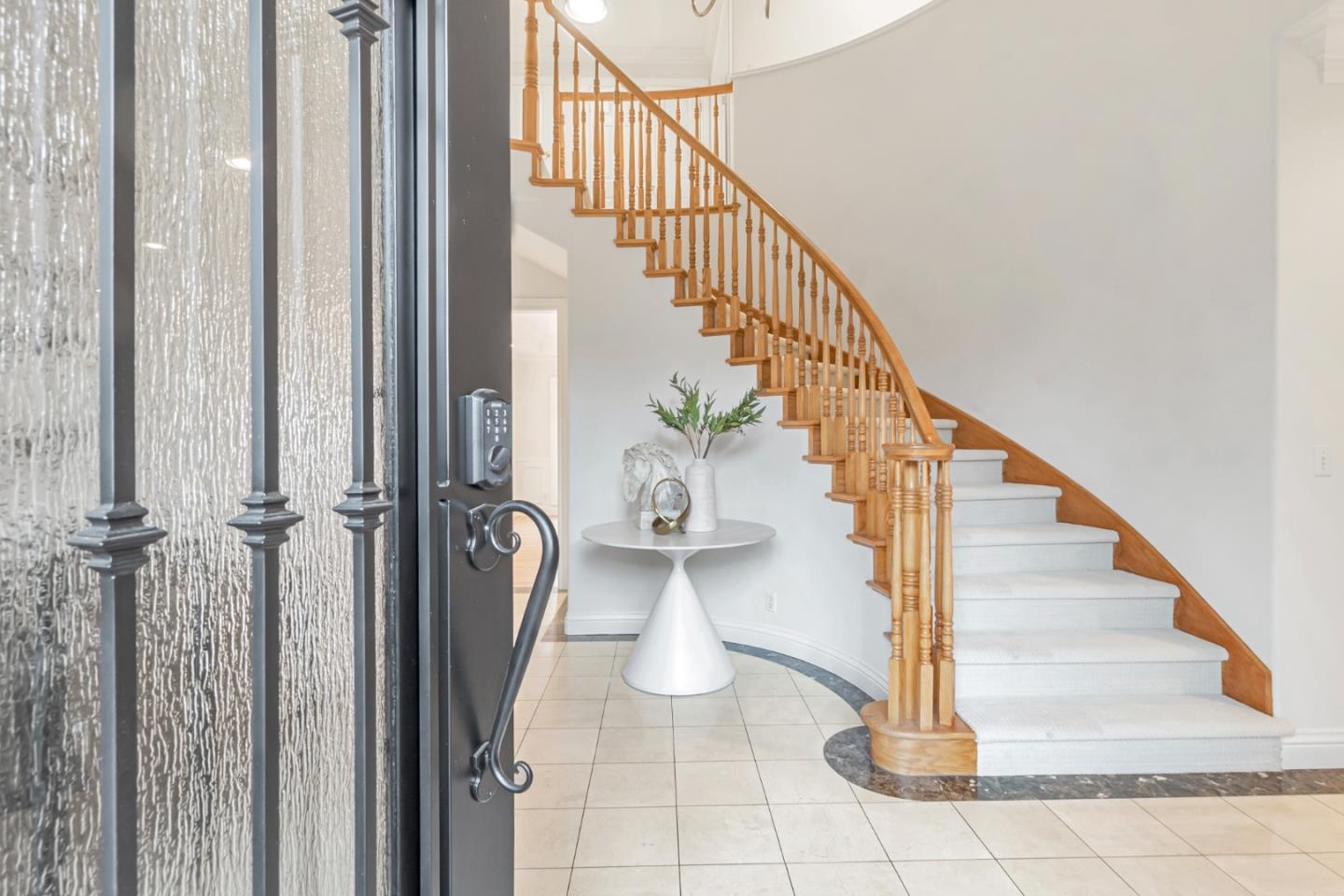 San Carlos, California, 94070, United States, 5 Bedrooms Bedrooms, ,5 BathroomsBathrooms,Residential,For Sale,1700172