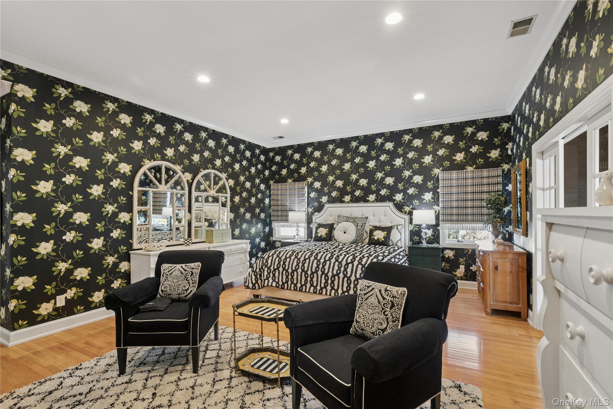  14 Esmond Avenue, Melville, NY, 11747 - 物件實景