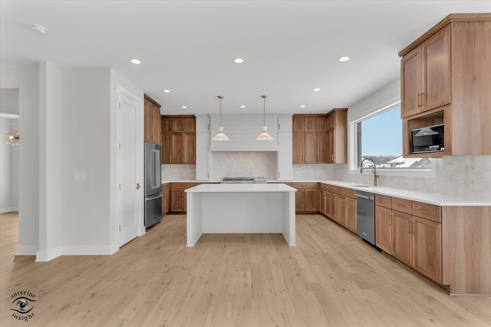 Frankfort, Illinois, 60423, United States, 4 Bedrooms Bedrooms, ,4 BathroomsBathrooms,Residential,For Sale,2001554