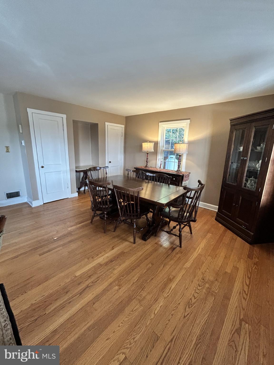 Beltsville, Maryland, 20705, United States, 3 Bedrooms Bedrooms, ,2 BathroomsBathrooms,Residential,For Sale,1987066