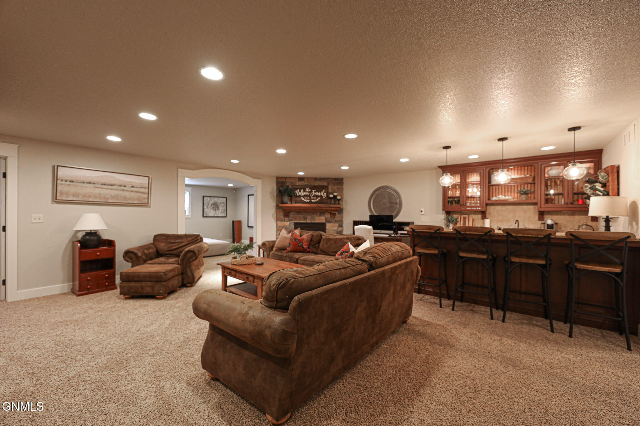 Bismarck, North Dakota, 58503, United States, 6 Bedrooms Bedrooms, ,5 BathroomsBathrooms,Residential,For Sale,1810584