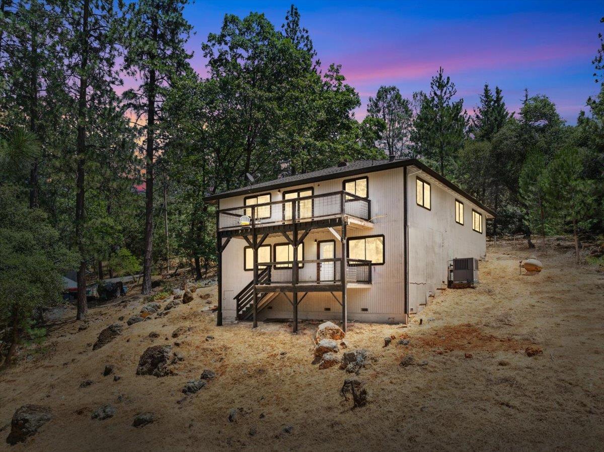 Grass Valley, California, 95949, United States, 4 Bedrooms Bedrooms, ,3 BathroomsBathrooms,Residential,For Sale,1976172