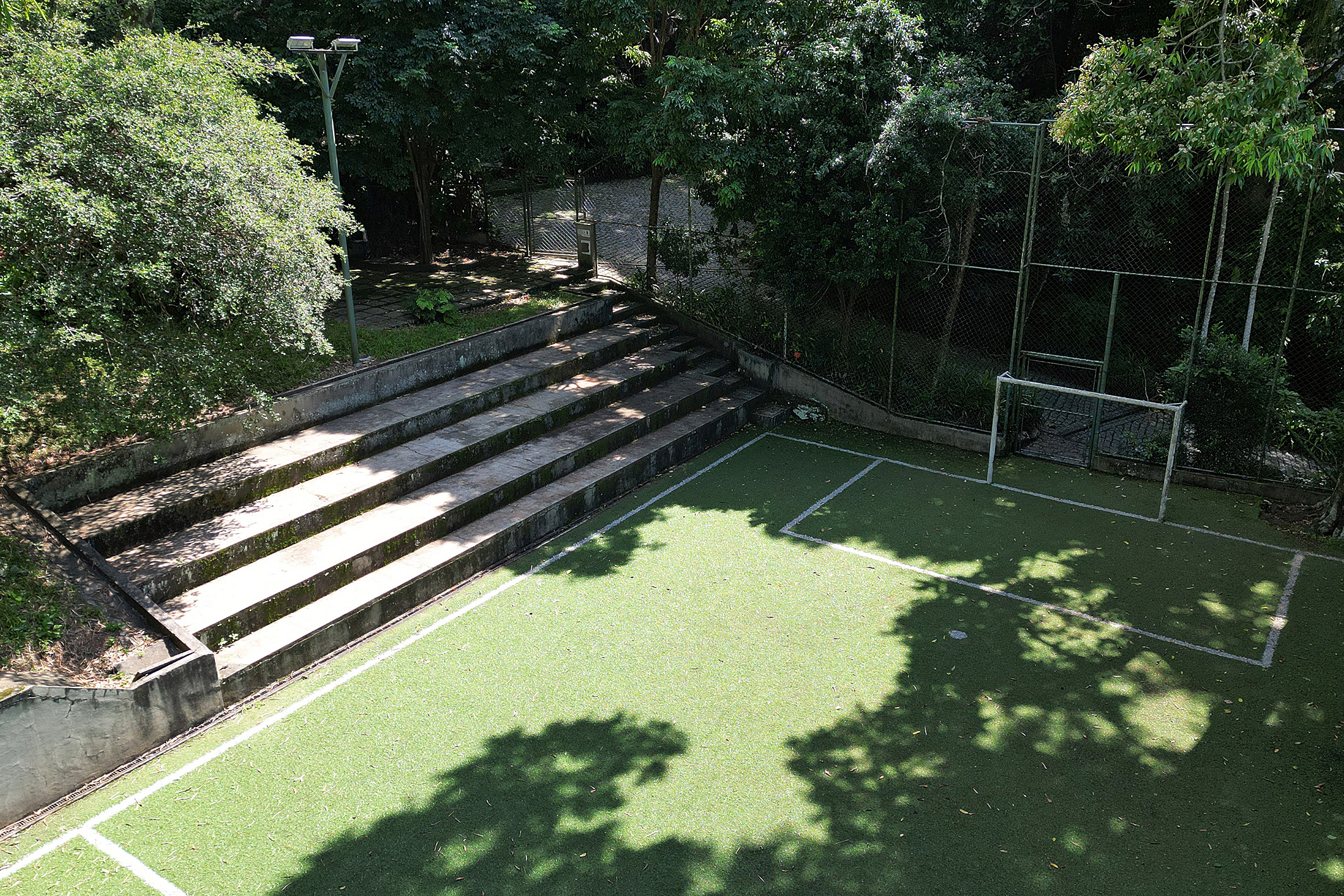  Estate surrounded by greenery with expansive grounds and amenities - 物件實景