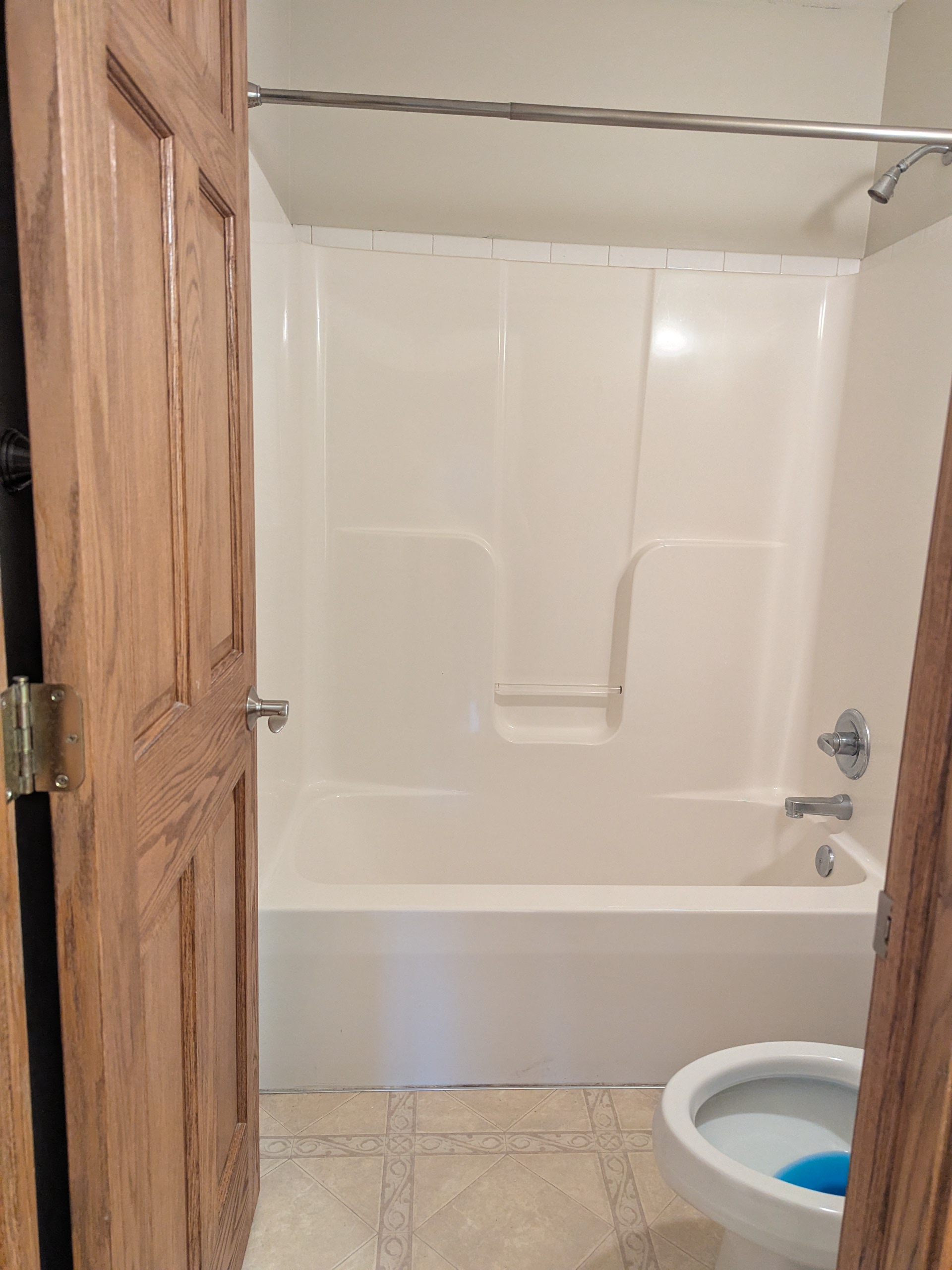 Uniontown, Ohio, 44685, United States, 6 Bedrooms Bedrooms, ,4 BathroomsBathrooms,Residential,For Sale,1945002