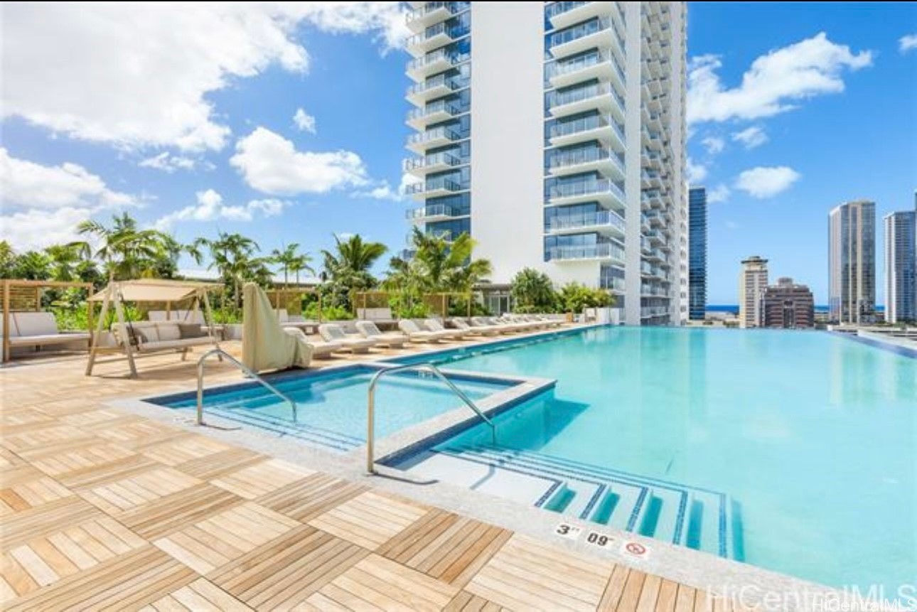 Honolulu, Hawaii, 96814, United States, ,1 BathroomBathrooms,Residential,For Sale,1956760
