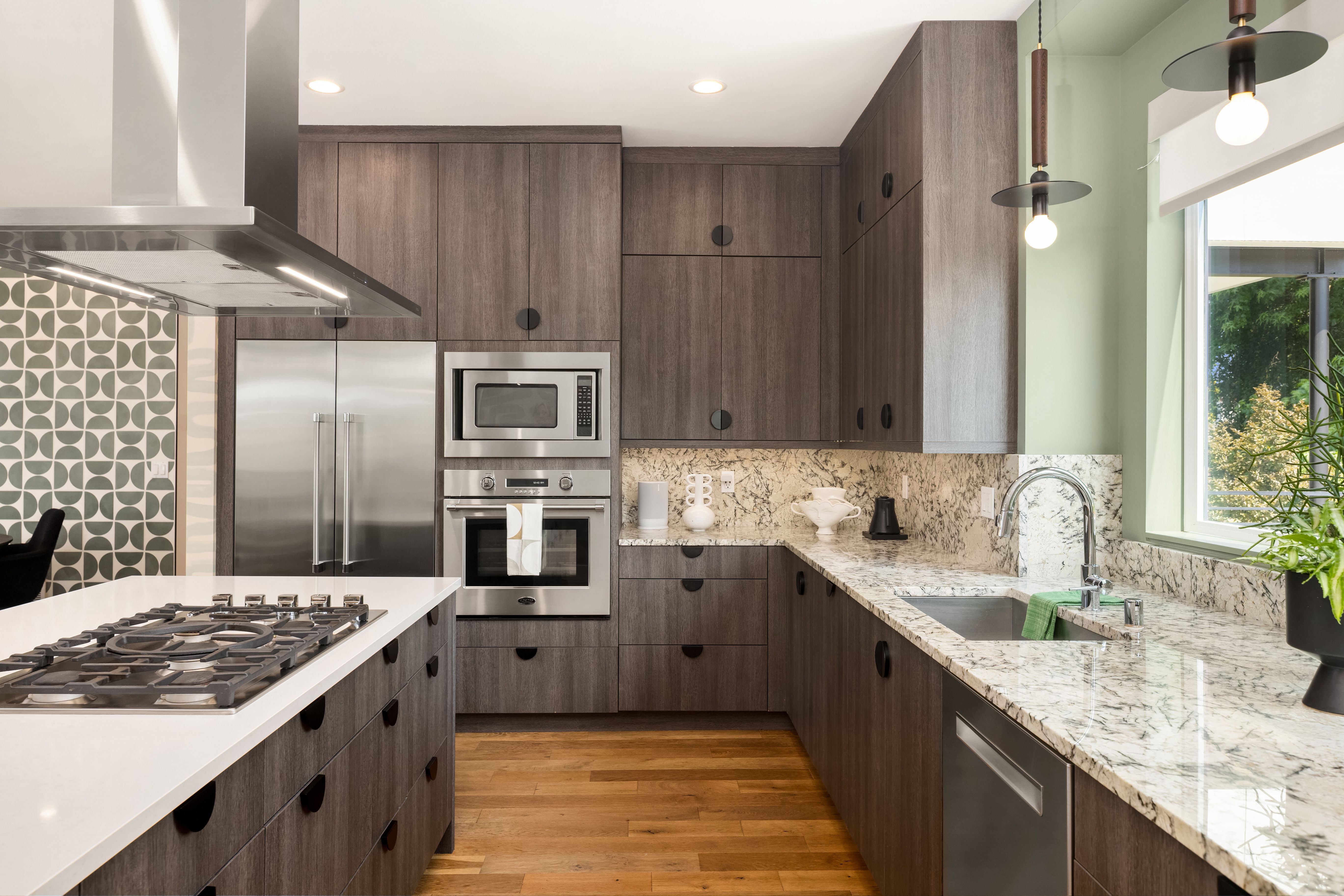  3215 39th Ave W, Seattle, WA 98199 - 物件實景