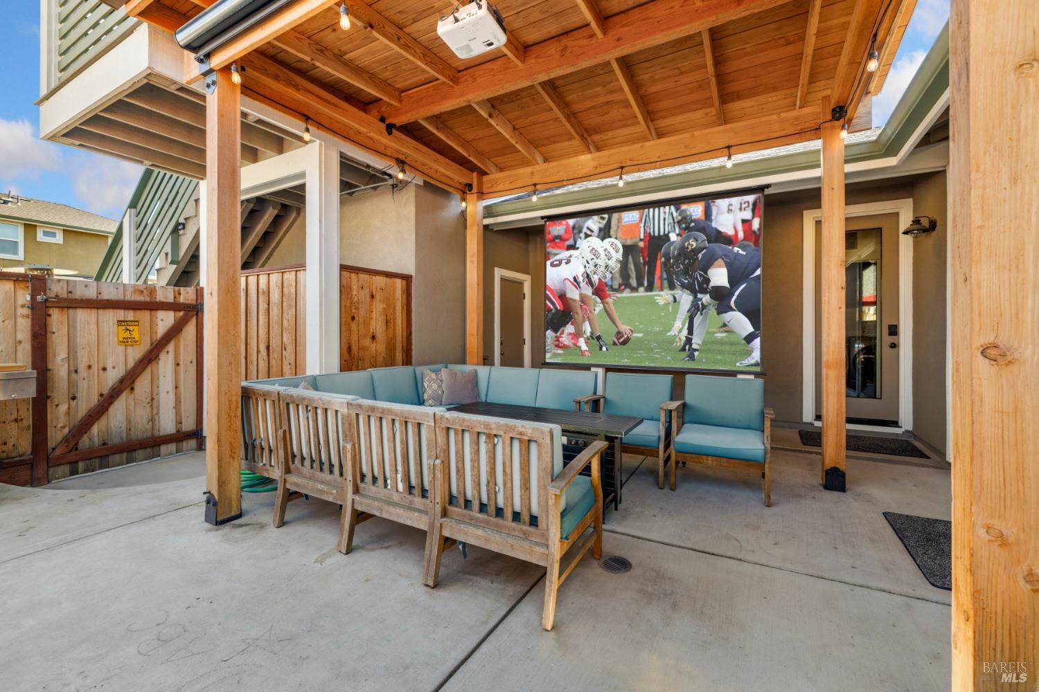 Santa Rosa, California, 95407, United States, 4 Bedrooms Bedrooms, ,3 BathroomsBathrooms,Residential,For Sale,1980026