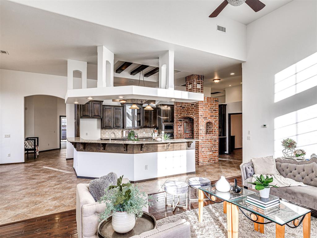 Edmond, Oklahoma, 73012, United States, 4 Bedrooms Bedrooms, ,3 BathroomsBathrooms,Residential,For Sale,1996470