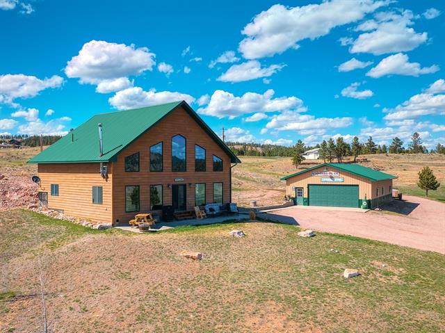 Hot Springs, South Dakota, 57747, United States, 3 Bedrooms Bedrooms, ,3 BathroomsBathrooms,Residential,For Sale,1924140