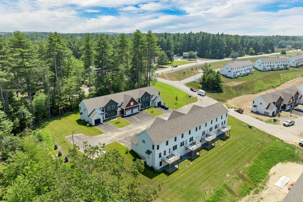 Litchfield, New Hampshire, 03052, United States, 3 Bedrooms Bedrooms, ,2 BathroomsBathrooms,Residential,For Sale,1786449