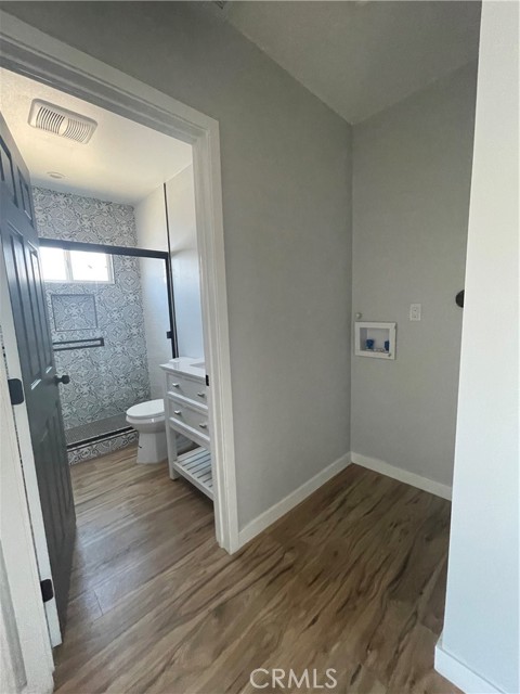 Compton, California, 90221, United States, 3 Bedrooms Bedrooms, ,2 BathroomsBathrooms,Residential,For Sale,1899537