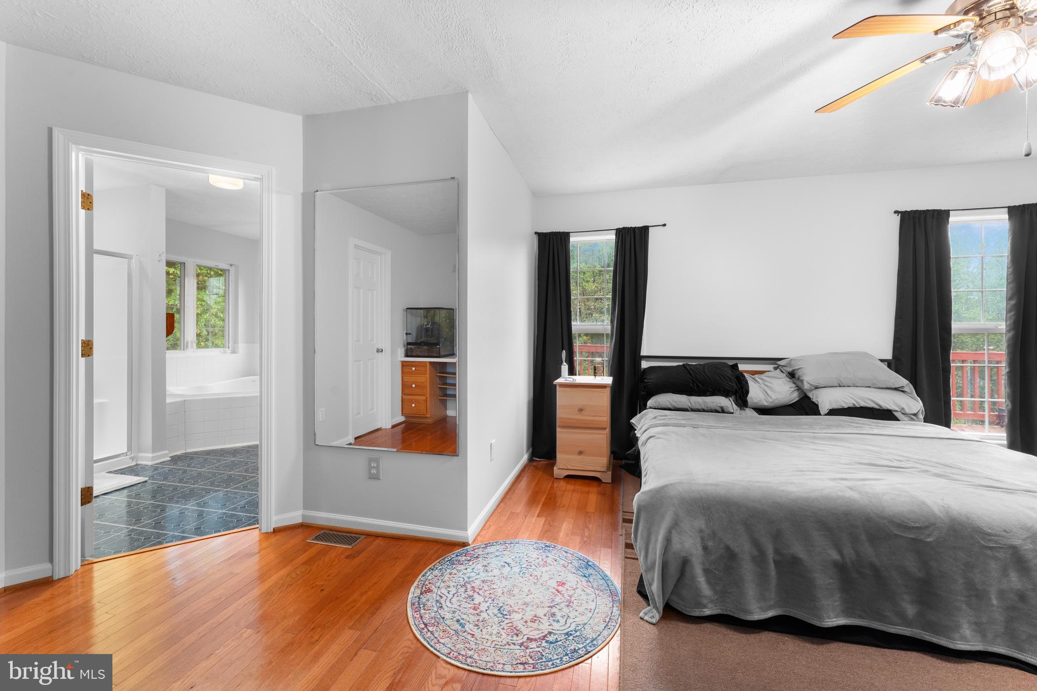 Madison, Virginia, 22727, United States, 3 Bedrooms Bedrooms, ,3 BathroomsBathrooms,Residential,For Sale,1982366