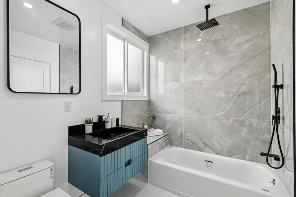 San Francisco, California, 94132, United States, 4 Bedrooms Bedrooms, ,4 BathroomsBathrooms,Residential,For Sale,2008960