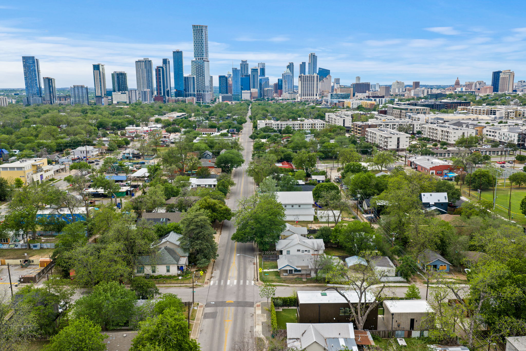  E. 2nd Sancuarty - 物件實景