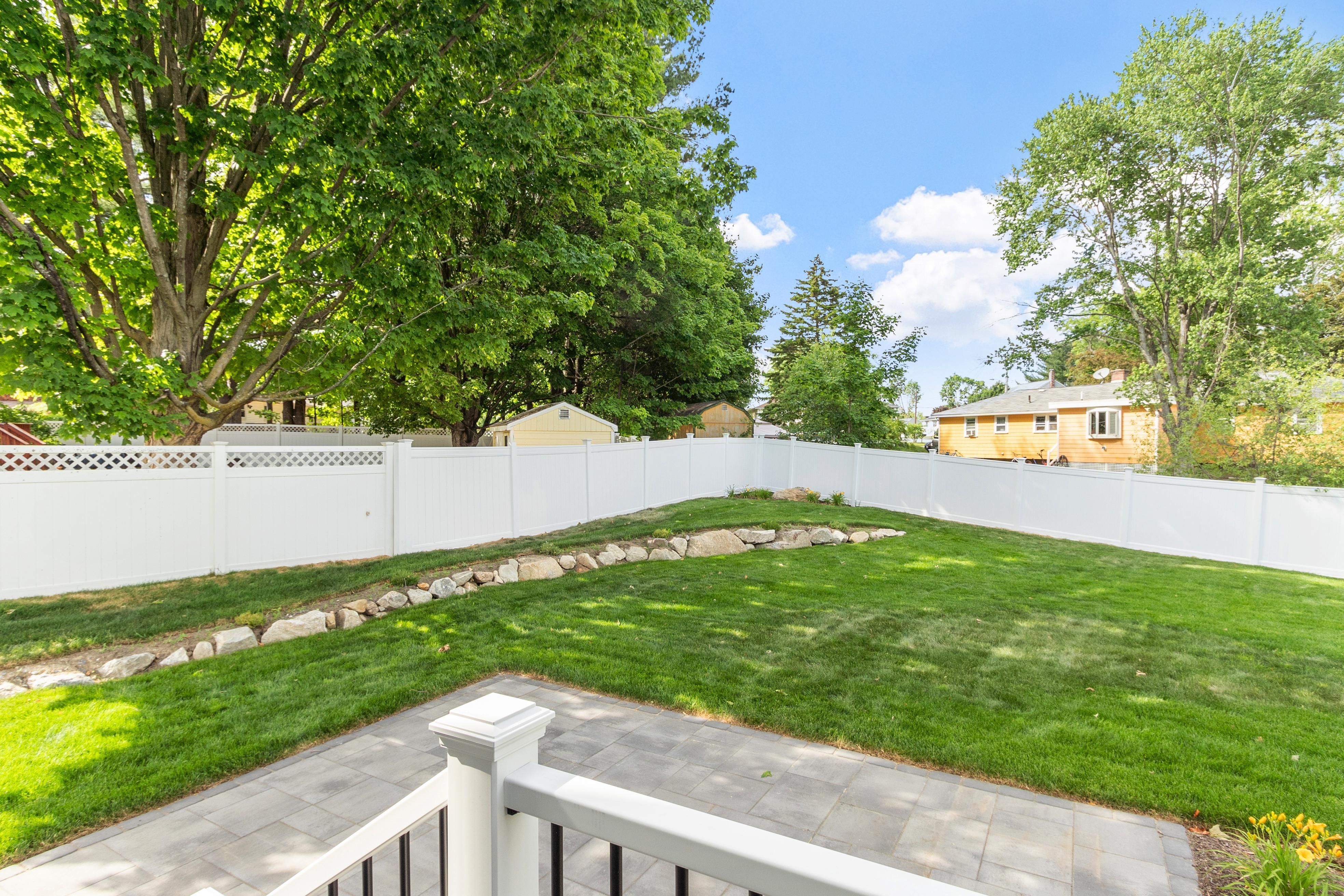  58 Neillian Street, Bedford, MA 01730 - 物件實景